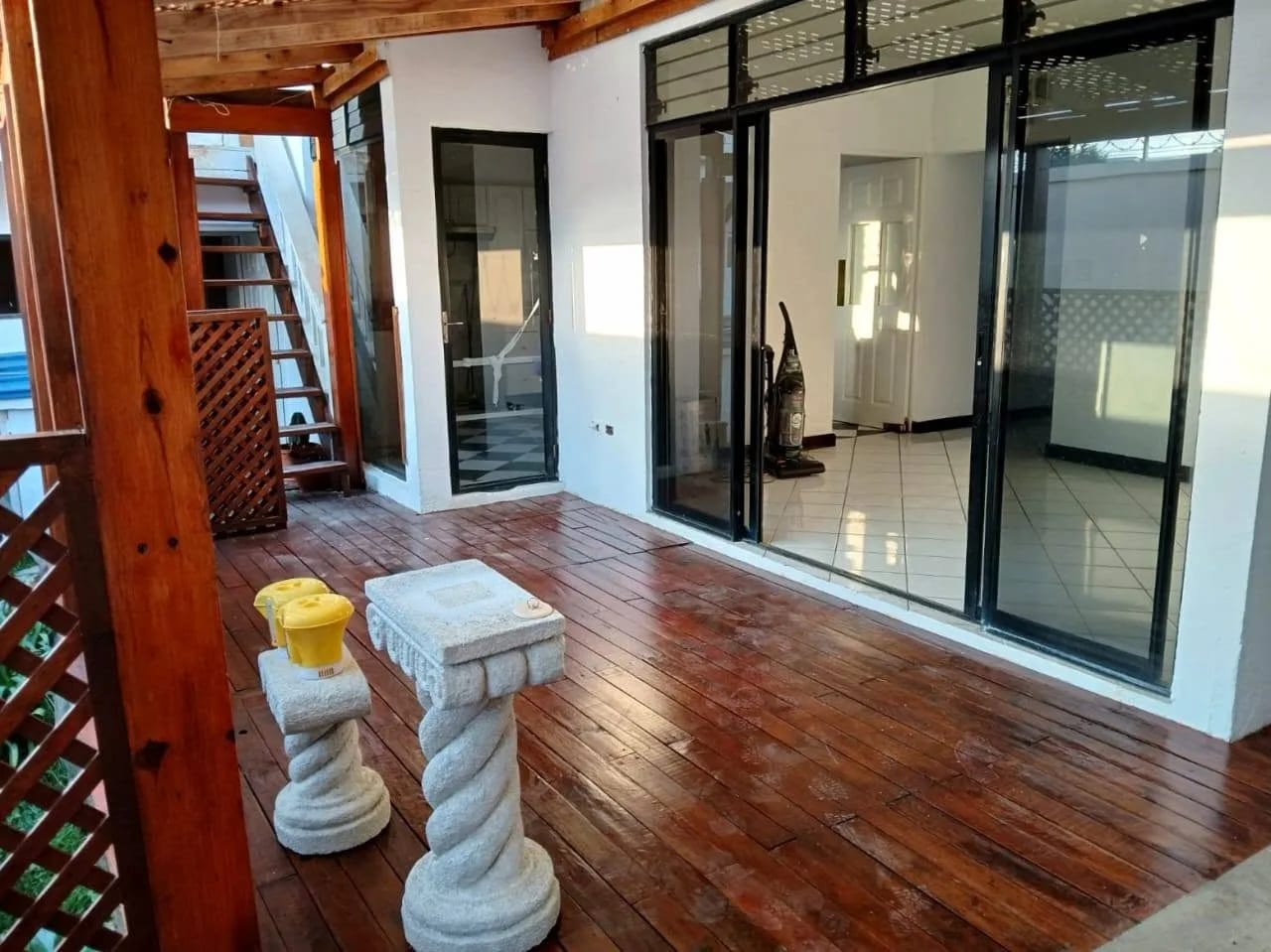 CASA EN VENTA O ALQUILER MANANTIALES ENTRADA A SAN JOSÉ PINULA — Casa en Venta en San José Pinula, Carretera a El Salvador, Guatemala, Ciudad — foto 8 de 17