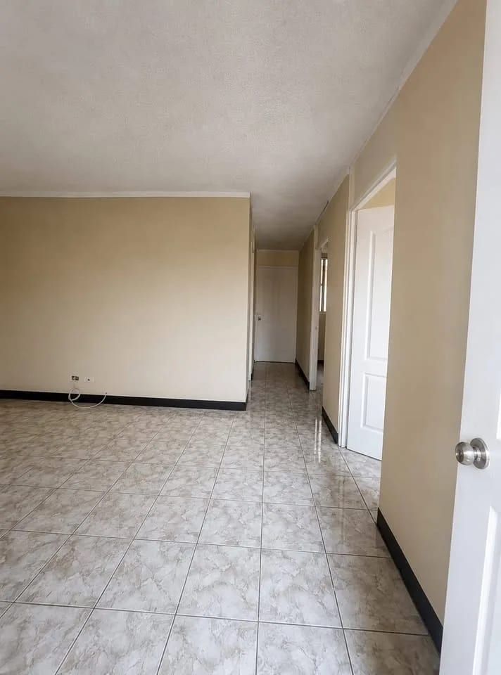 CASA DE UN NIVEL EN VENTA SAN CRISTÓBAL ZONA 8 DE MIXCO — Casa en Venta en Zona 8 Mixco, Guatemala, Ciudad — foto 2 de 7