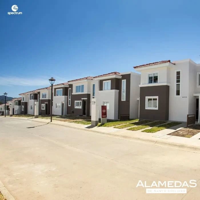 Casa en Venta Condominio Alamedas de Santo Domingo KM. 30.5 Fraijanes — Casa en Venta en Carretera a El Salvador, Guatemala, Ciudad — foto 4 de 16