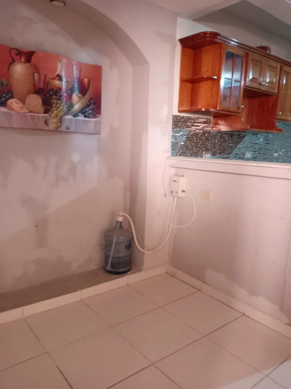 Casa Remodelada en Venta Valle Dorado Bulevar Sur San Cristóbal Zona 8 — Casa en Venta en Zona 8 Mixco, Guatemala, Ciudad — foto 8 de 17