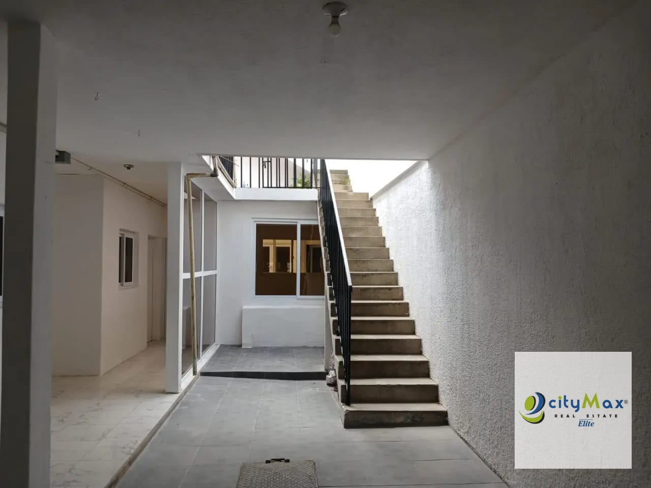 Casa Remodelada en Venta en Zona 1 — Casa en Venta en Zona 1, Guatemala, Ciudad — foto 12 de 15
