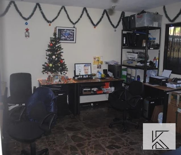 Casa de 1 nivel en Renta en Zona 10 Guatemala | Ideal para Oficinas, Clínicas o Centro Corporativo — Casa en Alquiler en Zona 10, Guatemala, Ciudad — foto 3 de 9