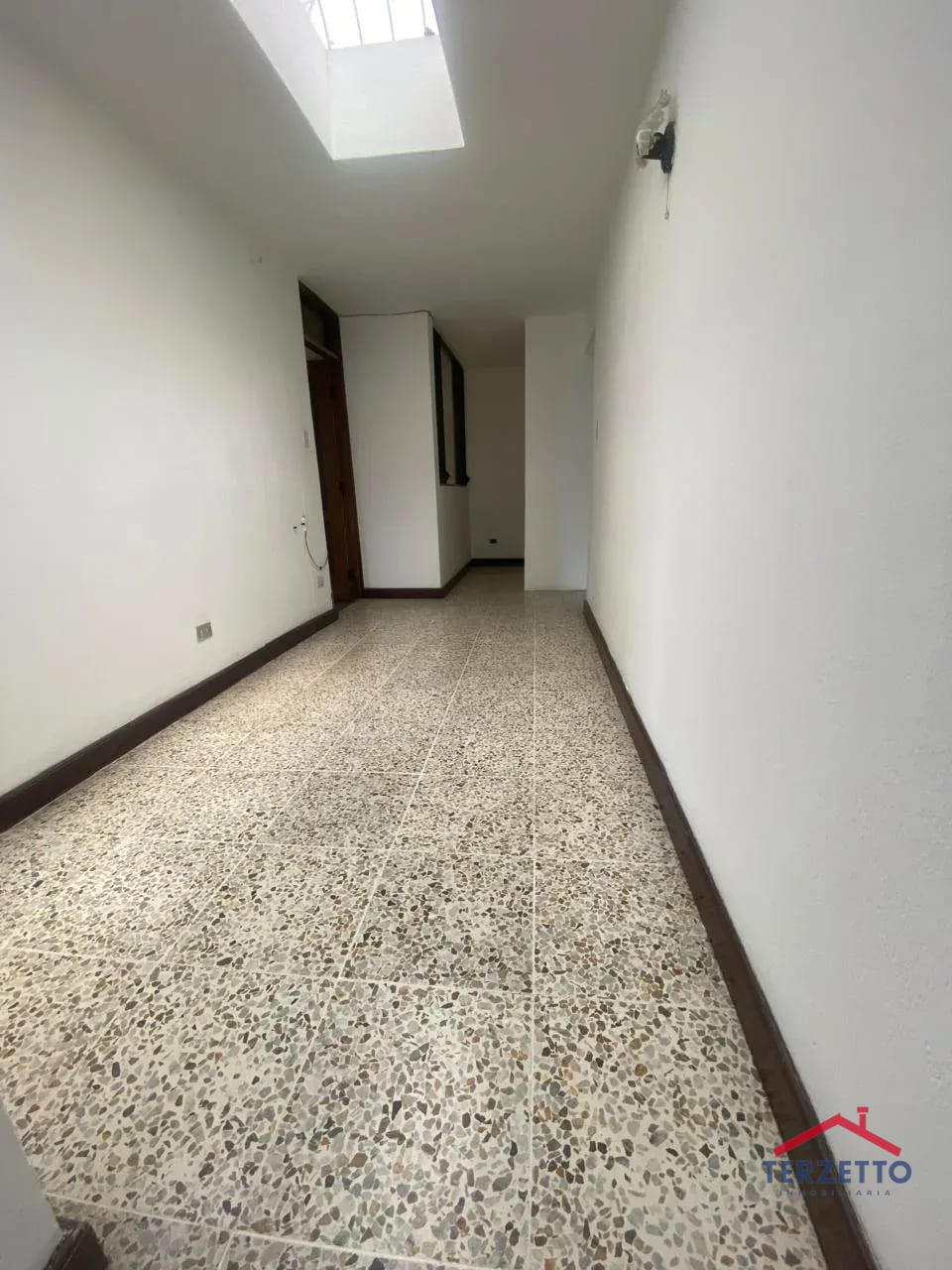 CASA CON USO COMERCIAL ZONA 15 VISTA HERMOSA 2 — Casa en Alquiler en Zona 15, Guatemala, Ciudad — foto 8 de 16