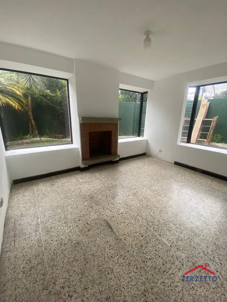 CASA CON USO COMERCIAL ZONA 15 VISTA HERMOSA 2 — Casa en Alquiler en Zona 15, Guatemala, Ciudad — foto 15 de 16