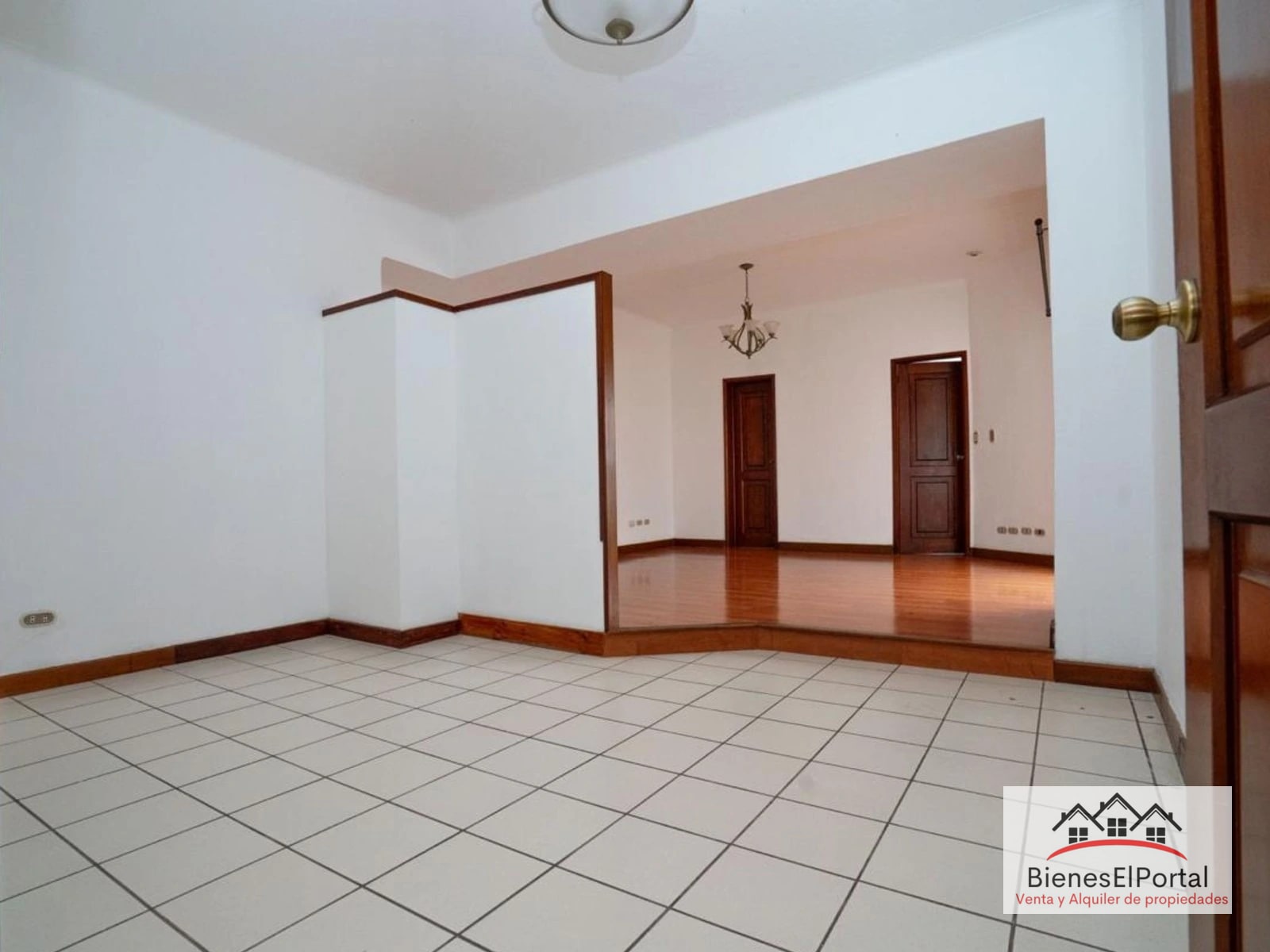 Casa en San Miguel II, Km.16.5 CAES Santa Catarina Pinula — Casa en Venta en Carretera a El Salvador, Guatemala, Ciudad — foto 5 de 9