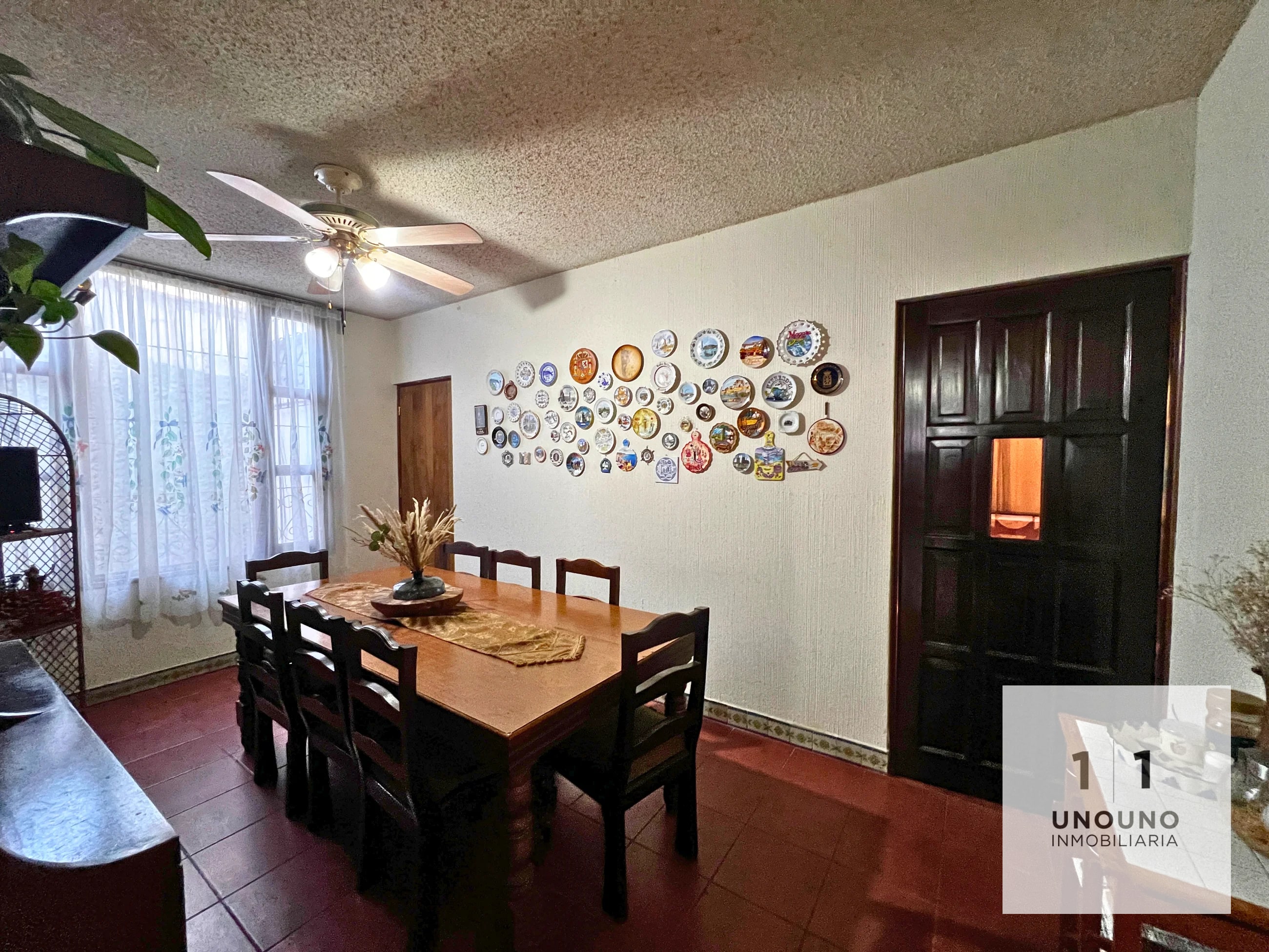 Espectacular propiedad en venta de 5 habitaciones en zona 15 - 6