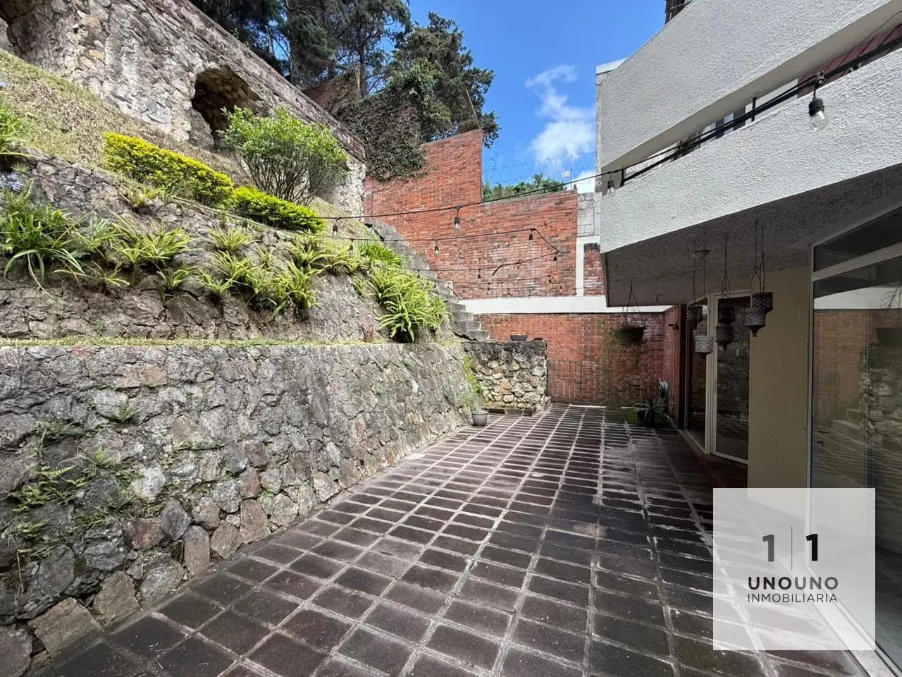 Casa en alquiler en zona 10 — Casa en Alquiler en Zona 10, Guatemala, Ciudad — foto 2 de 10