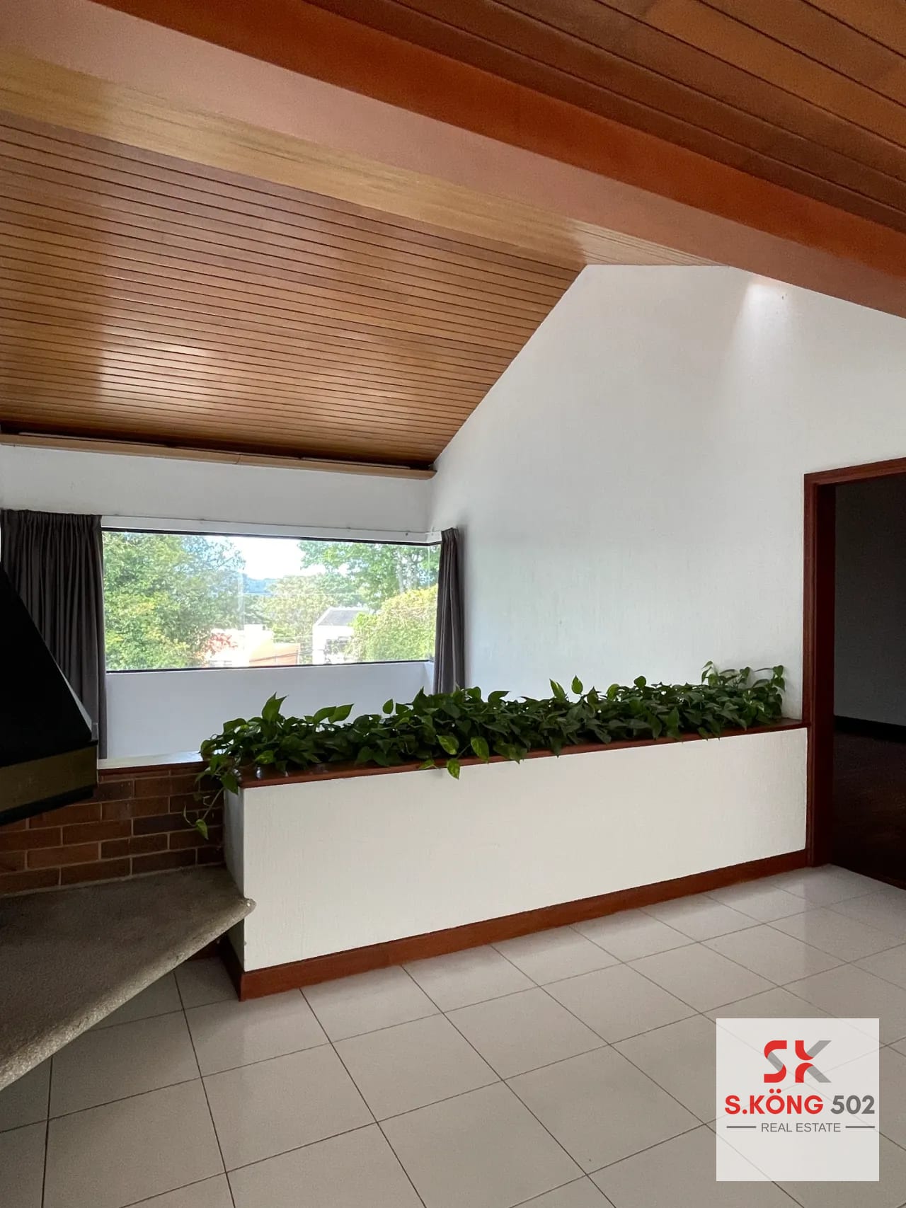 SE RENTA CASA GRANDE CON ENORME JARDÍN EN EL SOCORRO, Km. 12.7 HILLTOP, CES — Casa en Alquiler en Santa Catarina Pinula, Guatemala, Ciudad — foto 16 de 16