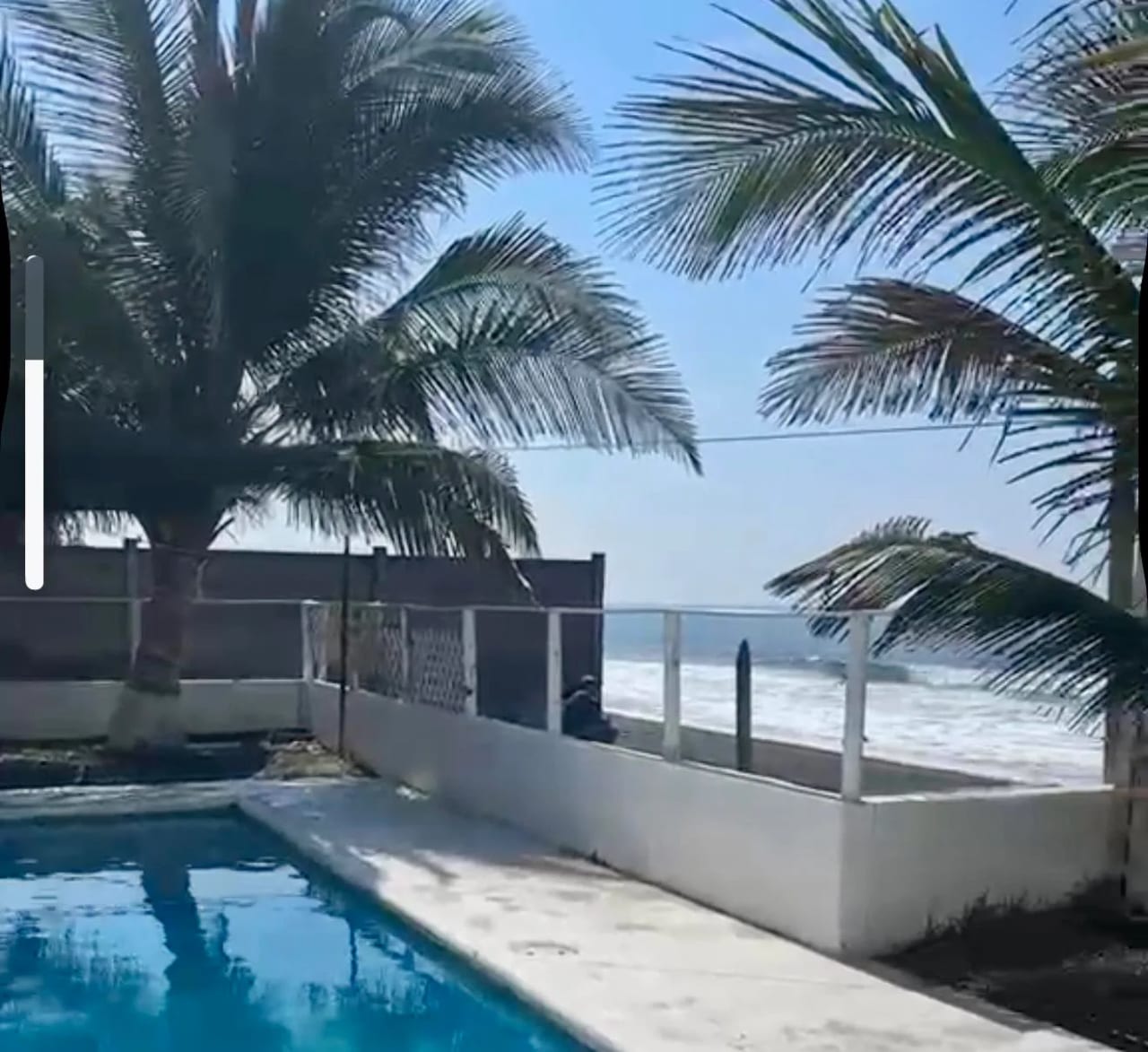 ¡¡ GANGA !! CASA EN VENTA FRENTE AL MAR EN IZTAPA — Casa en Venta en Iztapa, Escuintla — foto 3 de 8