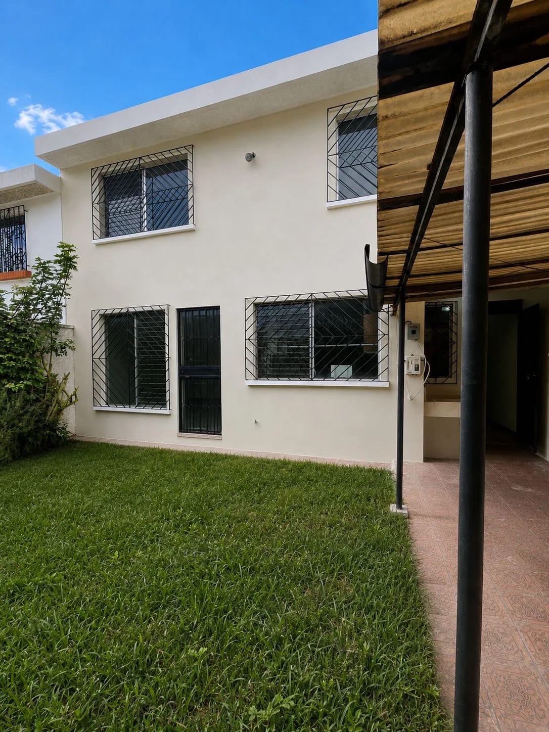 CASA EN VENTA EN ZONA 11, EN RESIDENCIAL — Casa en Venta en Zona 11, Guatemala, Ciudad — foto 3 de 10
