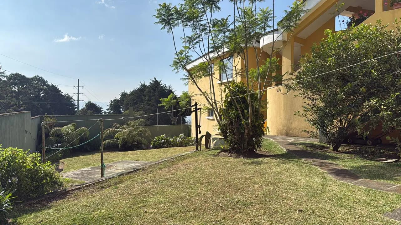 CASA EN VENTA EN CARRETERA A EL SALVADOR, KM 18.5, ACCESO POR LA BRECHA — Casa en Venta en Bosques de Villa Verde, Carretera a El Salvador, Guatemala, Ciudad — foto 10 de 16