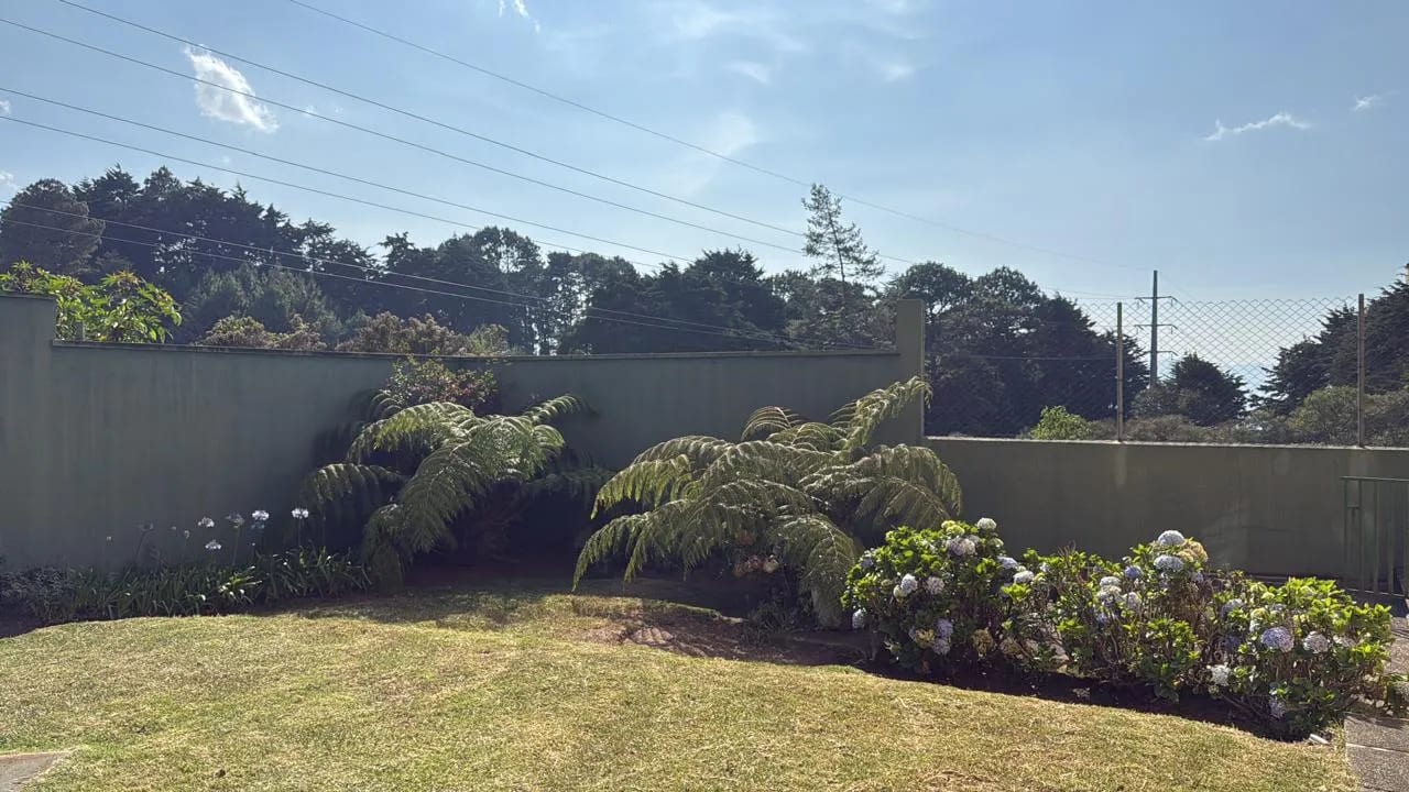 CASA EN VENTA EN CARRETERA A EL SALVADOR, KM 18.5, ACCESO POR LA BRECHA — Casa en Venta en Bosques de Villa Verde, Carretera a El Salvador, Guatemala, Ciudad — foto 15 de 16