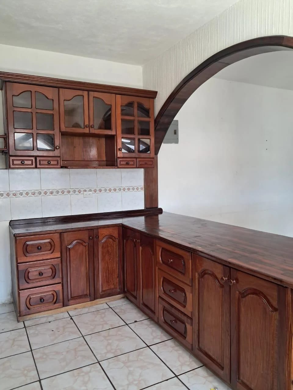 PROPIEDAD EN VENTA EN COBÁN, ALTA VERAPAZ — Casa en Venta en Cobán, Alta Verapaz — foto 4 de 17