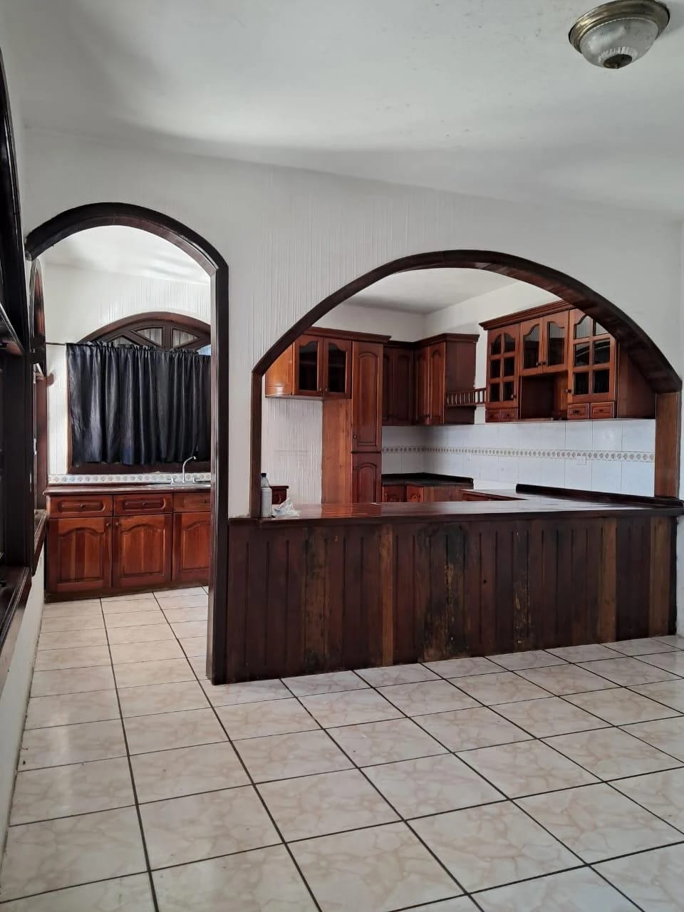 PROPIEDAD EN VENTA EN COBÁN, ALTA VERAPAZ — Casa en Venta en Cobán, Alta Verapaz — foto 5 de 17