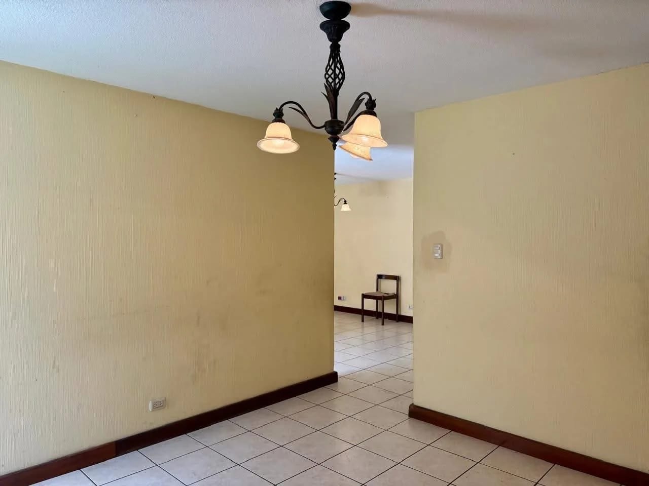 Casa en Venta en Zona 11, en Condominio — Casa en Alquiler en Colonia Mariscal, Zona 11, Guatemala, Ciudad — foto 4 de 16