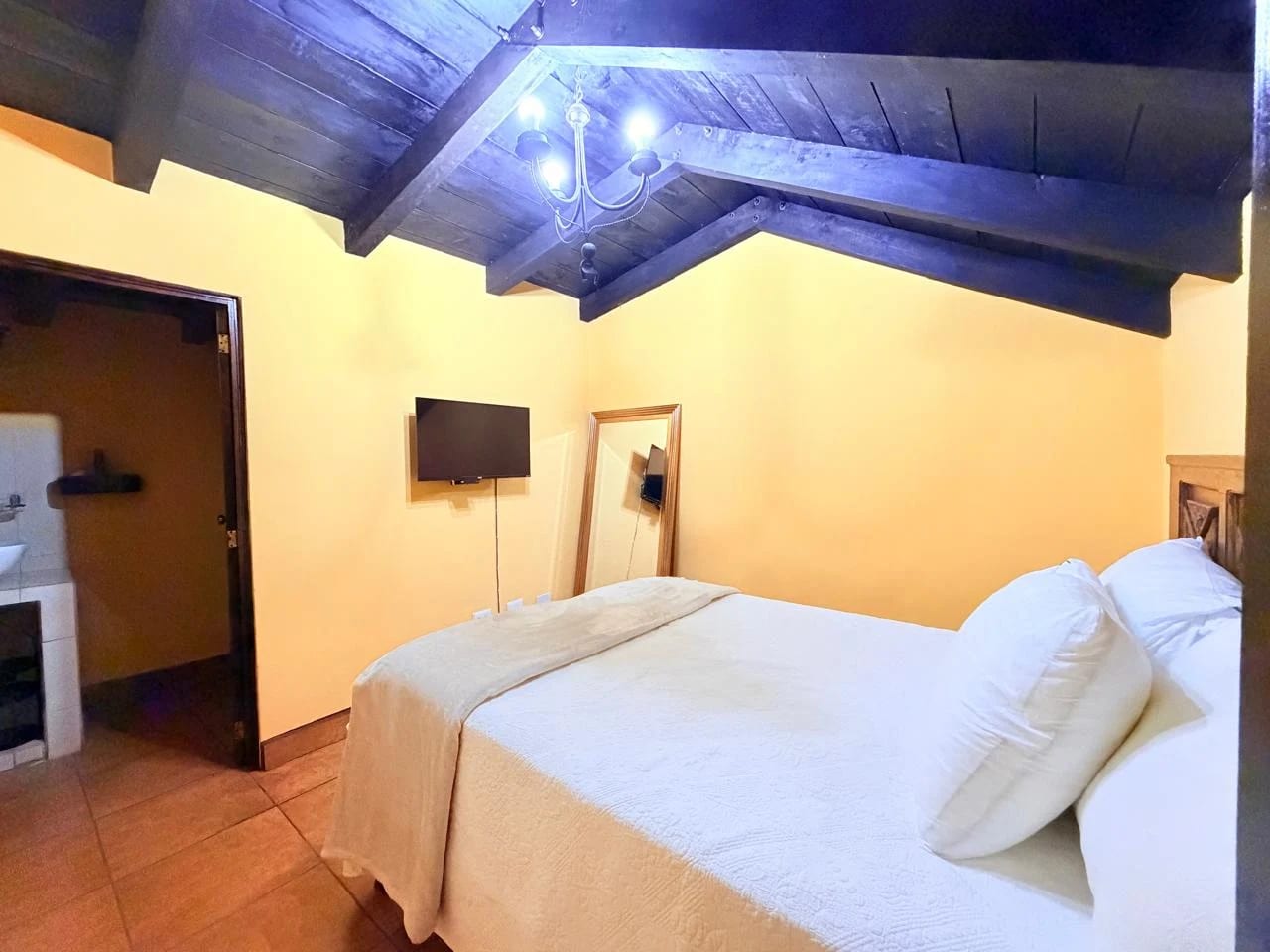 Casa en Renta en Antigua Guatemala — Casa en Alquiler en Antigua, Sacatepéquez — foto 10 de 14