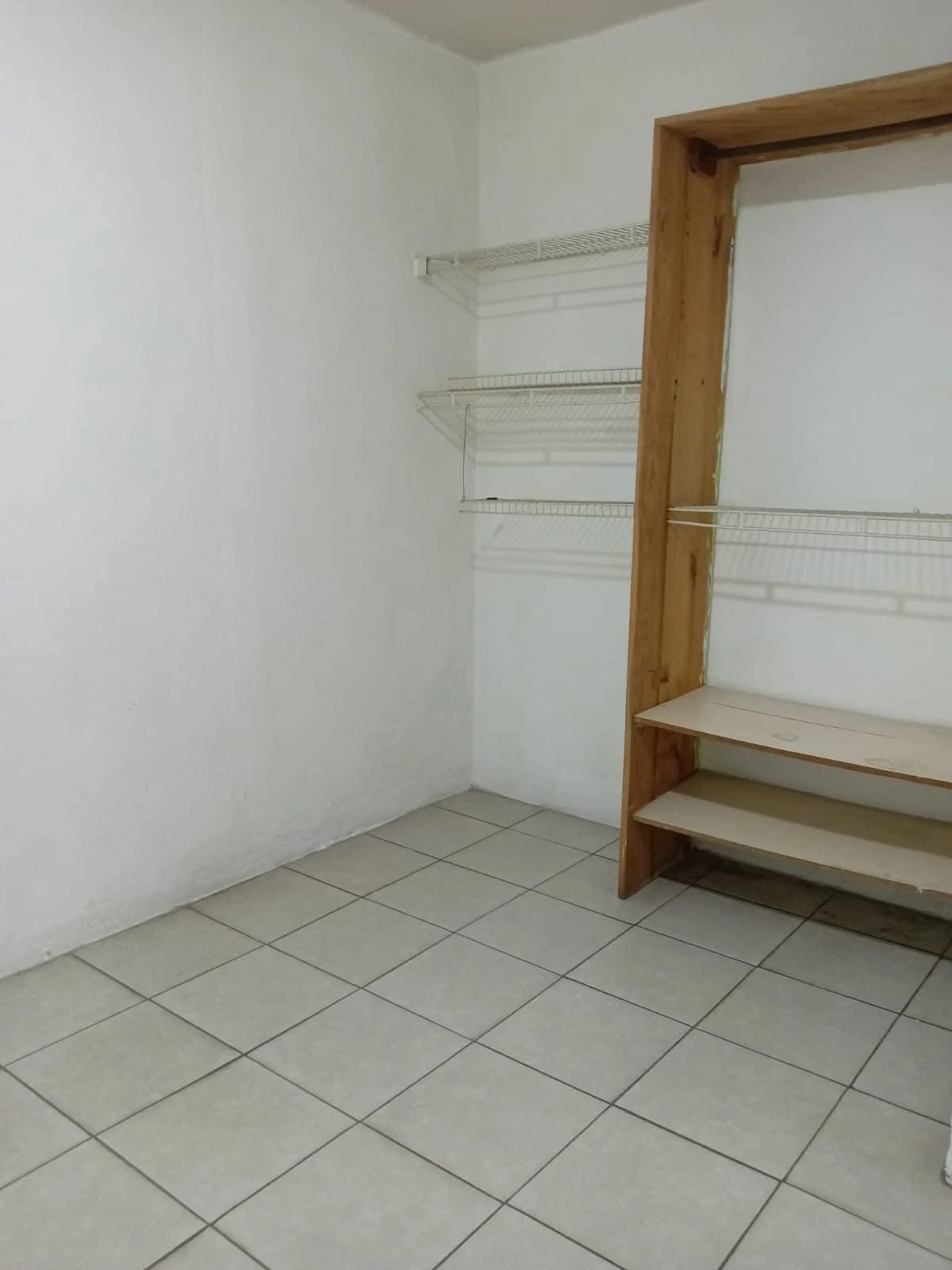 Casa en Venta en Zona 11, Granai & Townson — Casa en Venta en Granai & Townson, Zona 11, Guatemala, Ciudad — foto 6 de 14