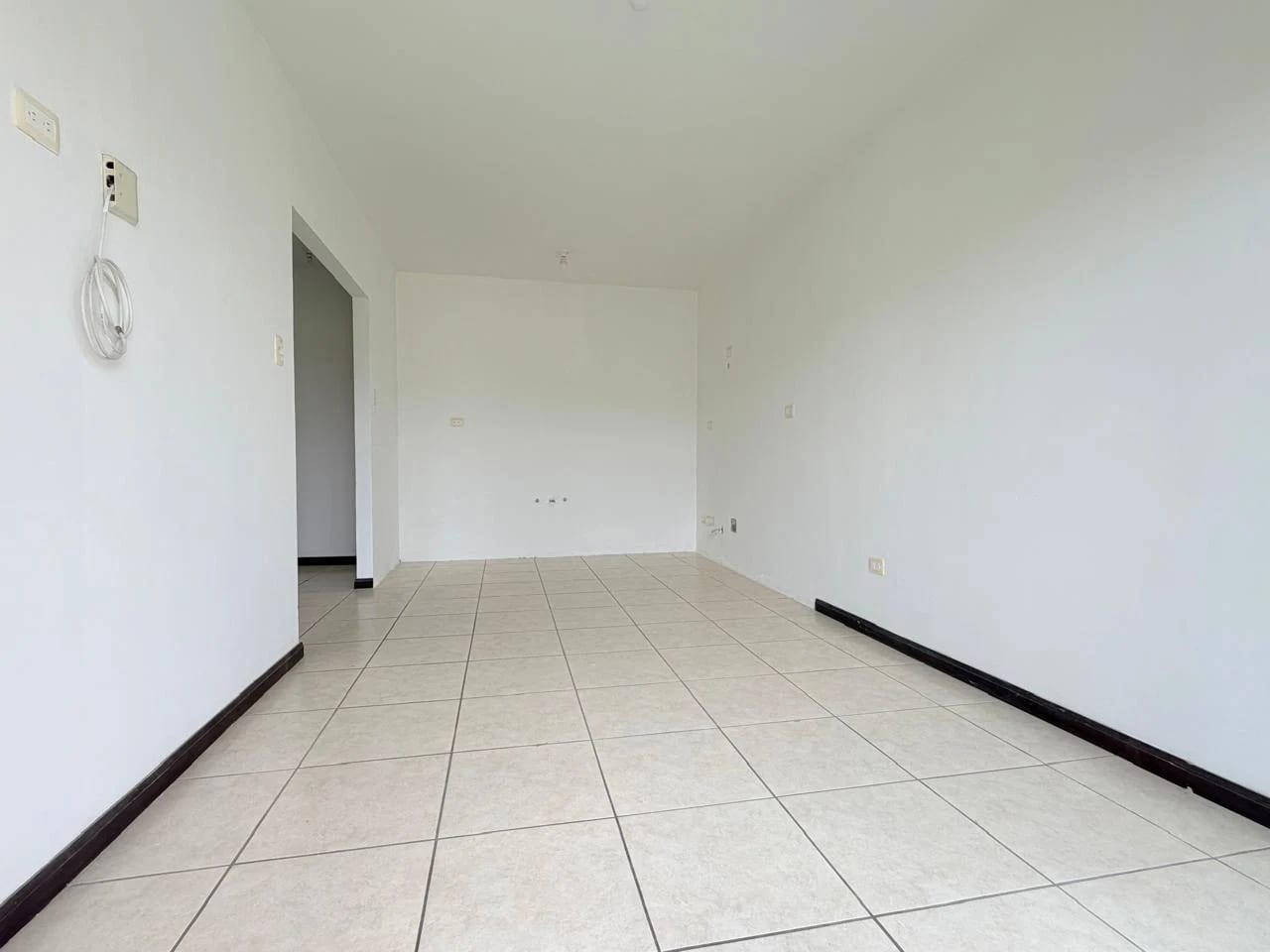 Casa en Venta en Zona 16, Vistas de San Isidro — Casa en Venta en Vistas de San Isidro, Zona 16, Guatemala, Ciudad — foto 6 de 17