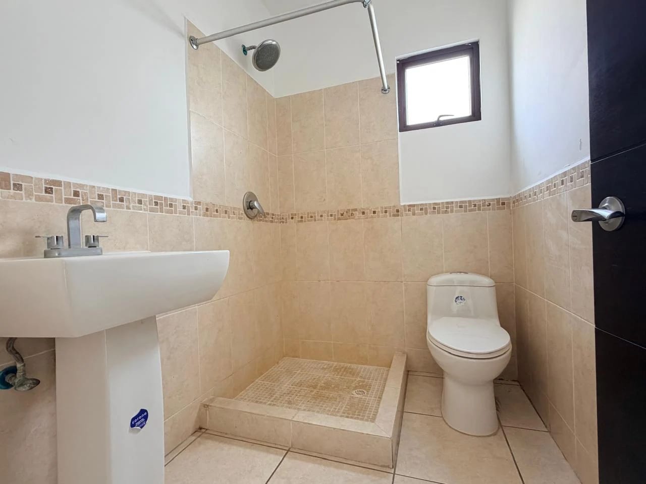 Casa en Venta en Zona 16, Vistas de San Isidro — Casa en Venta en Vistas de San Isidro, Zona 16, Guatemala, Ciudad — foto 14 de 17