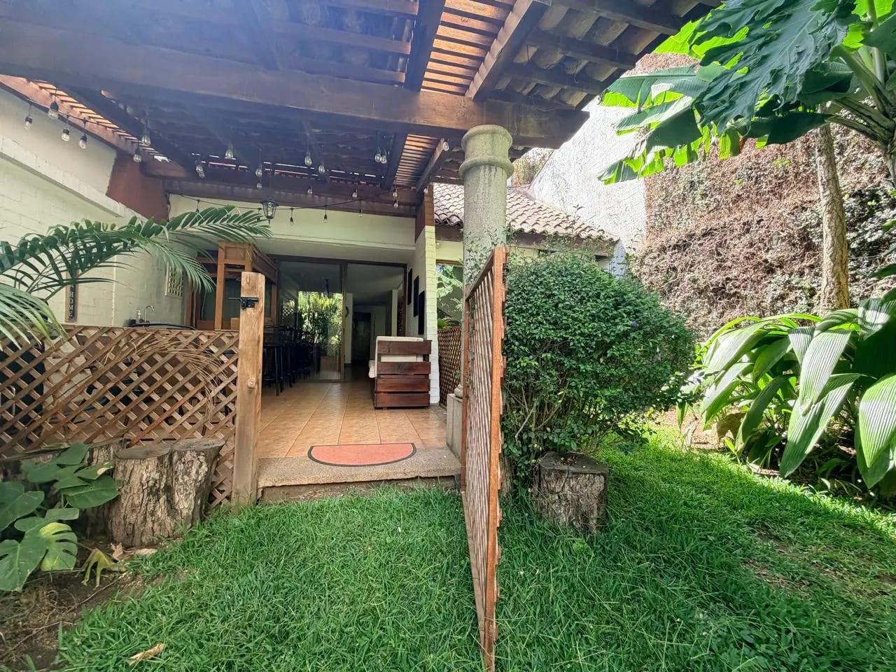Casa en Renta en Zona 15, Dentro de Condominio — Casa en Alquiler en Zona 15, Guatemala, Ciudad — foto 4 de 17