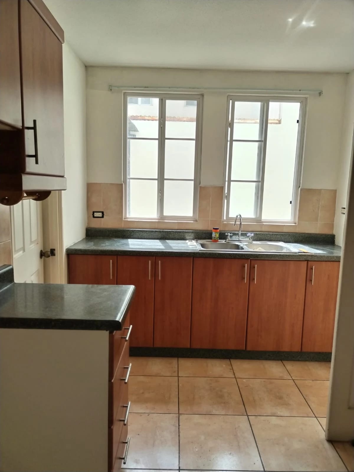 Casa en Venta en Codado Naranjo â Casa en Venta en Condado Naranjo, Zona 4 Mixco, Guatemala, Ciudad â foto 10 de 16