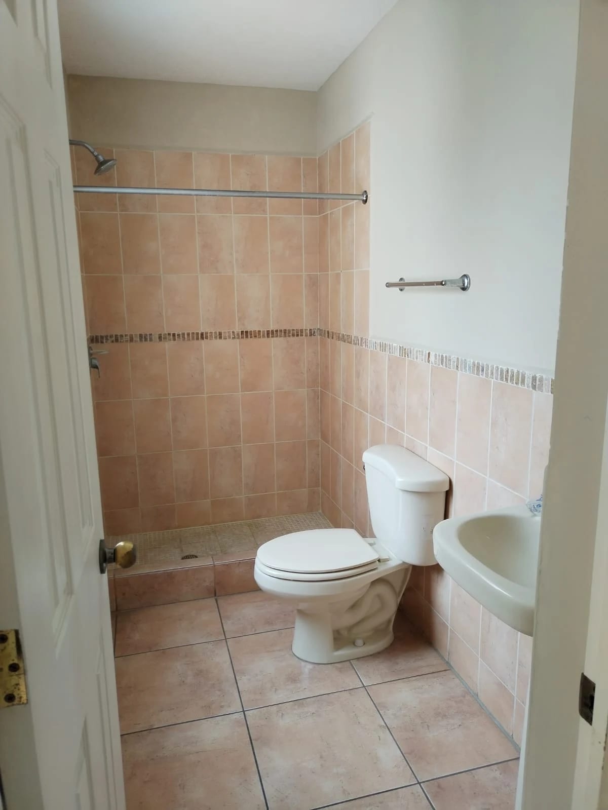 Casa en Venta en Codado Naranjo â Casa en Venta en Condado Naranjo, Zona 4 Mixco, Guatemala, Ciudad â foto 12 de 16