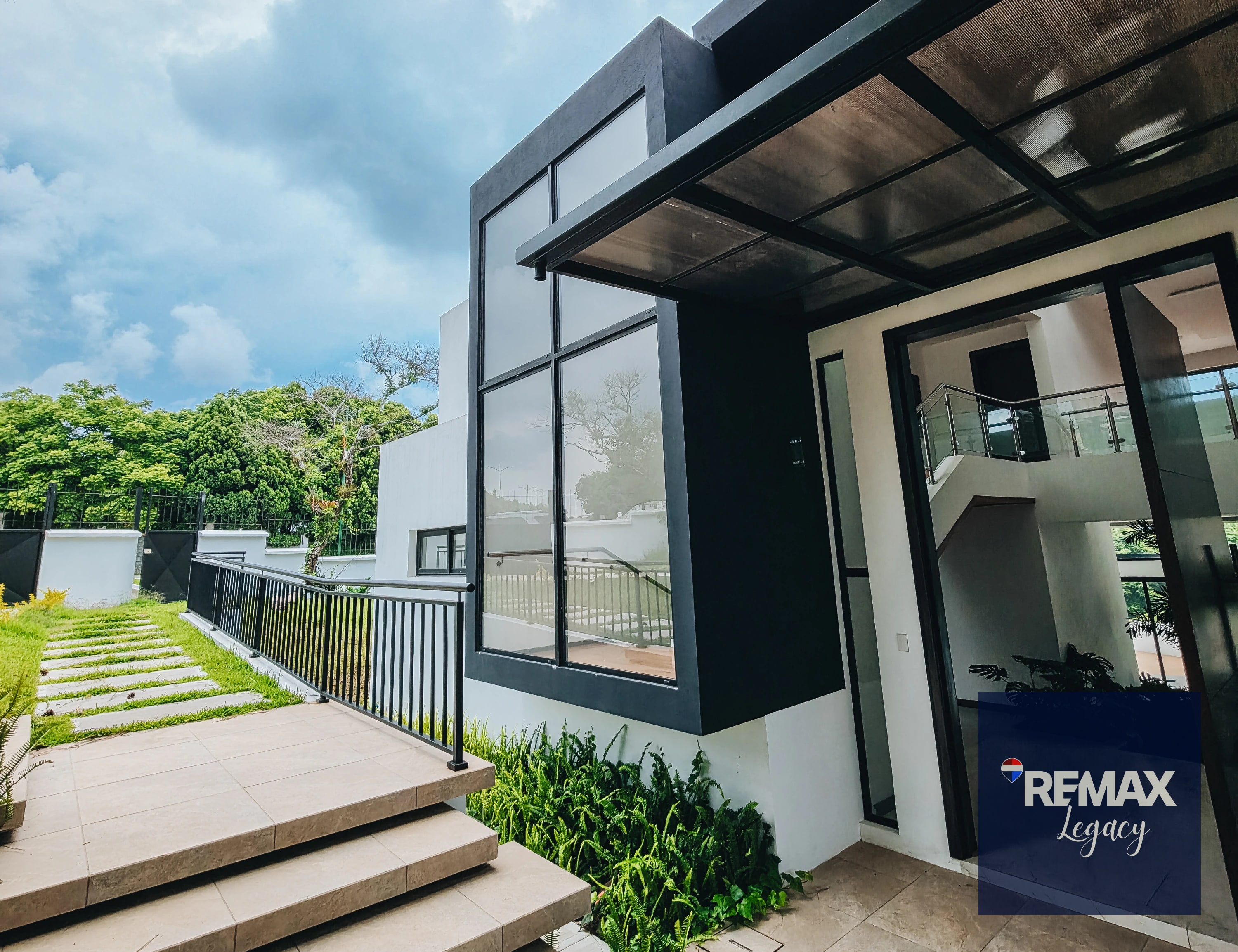Casa Venta | Residencial El Pino - Sausalito | Km 20.5 CAES — Casa en Venta en Sausalito, Carretera a El Salvador, Guatemala, Ciudad — foto 3 de 14