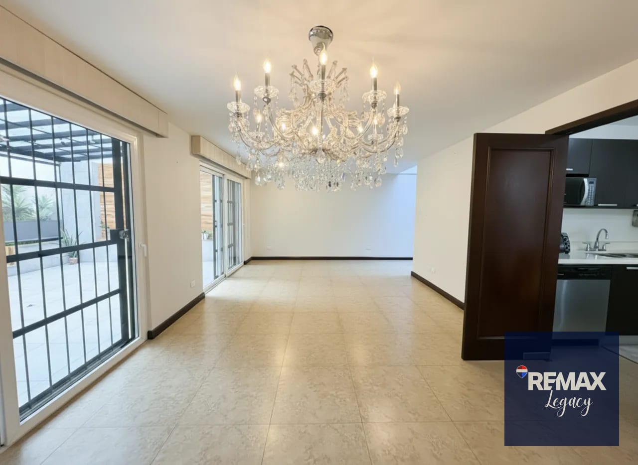 CASA RENTA | CONDOMINIO JARDINES DEL PRADO — Casa en Alquiler en El Prado, Zona 10, Guatemala, Ciudad — foto 2 de 12