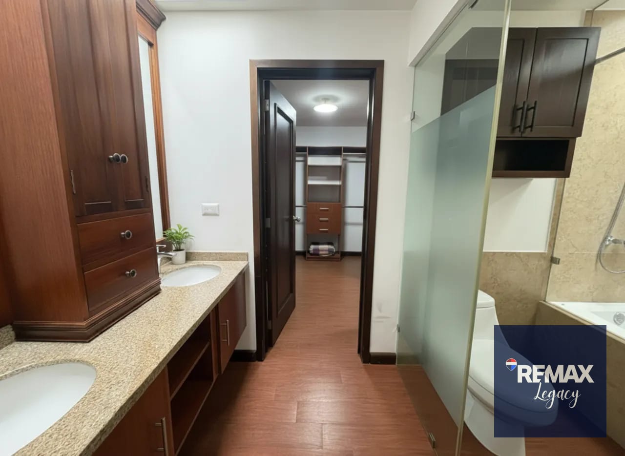 CASA RENTA | CONDOMINIO JARDINES DEL PRADO — Casa en Alquiler en El Prado, Zona 10, Guatemala, Ciudad — foto 6 de 12
