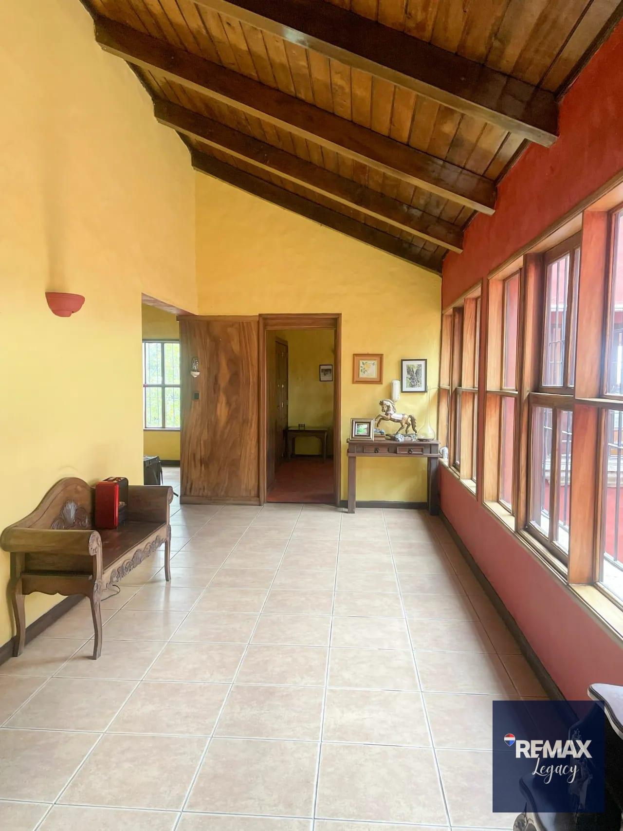 Casa | Venta | Mixco — Casa en Venta en Zona 6 Mixco, Guatemala, Ciudad — foto 7 de 17
