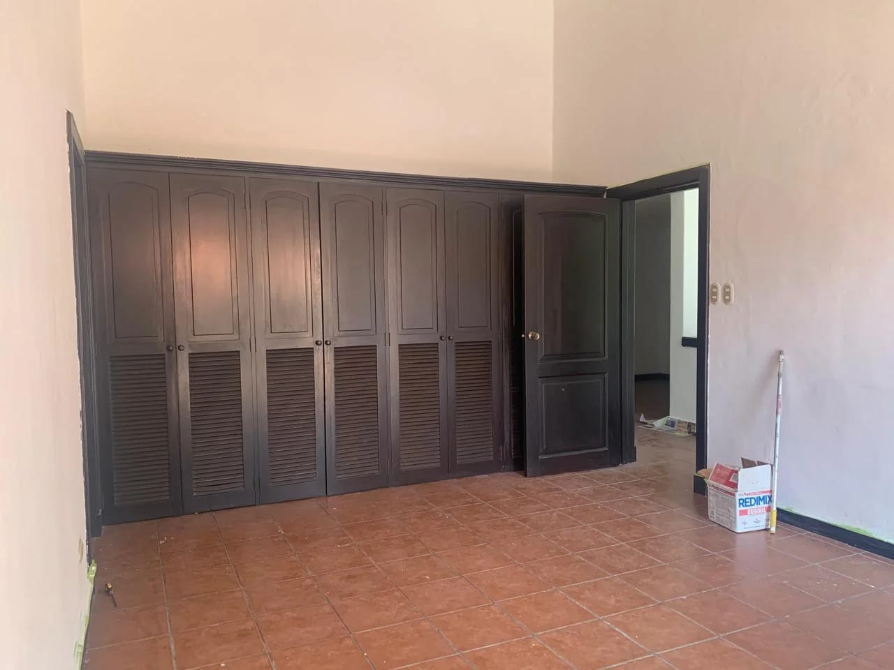BONITA CASA EN SELECTO CONDOMINIO KM 13 CAES — Casa en Alquiler en Carretera a El Salvador, Guatemala, Ciudad — foto 9 de 12