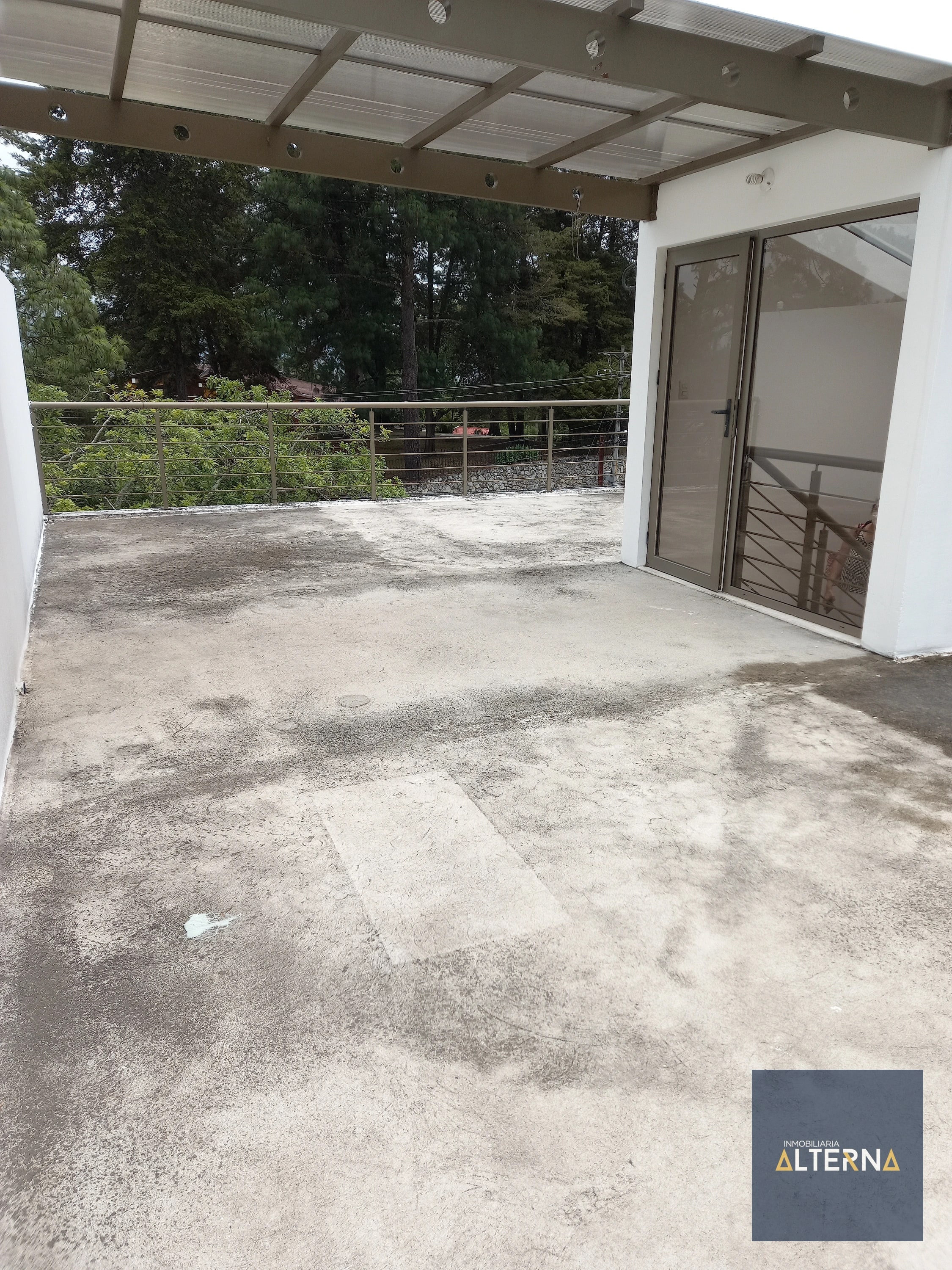 Casa en renta Zona 16 — Casa en Alquiler en Zona 16, Guatemala, Ciudad — foto 1 de 14