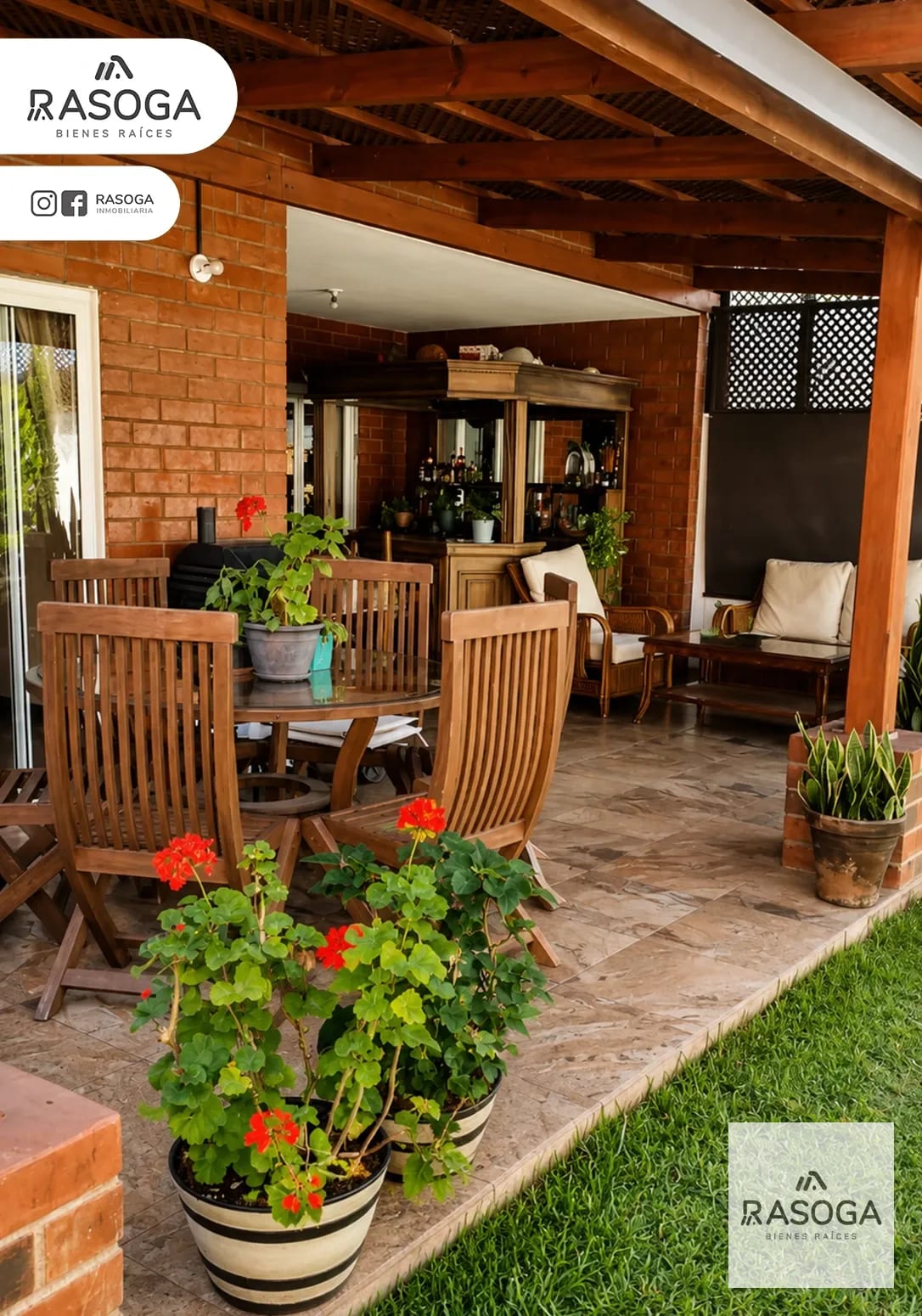 RENTO PRECIOSA CASA EN ZONA 10 — Casa en Alquiler en Zona 10, Guatemala, Ciudad — foto 2 de 6