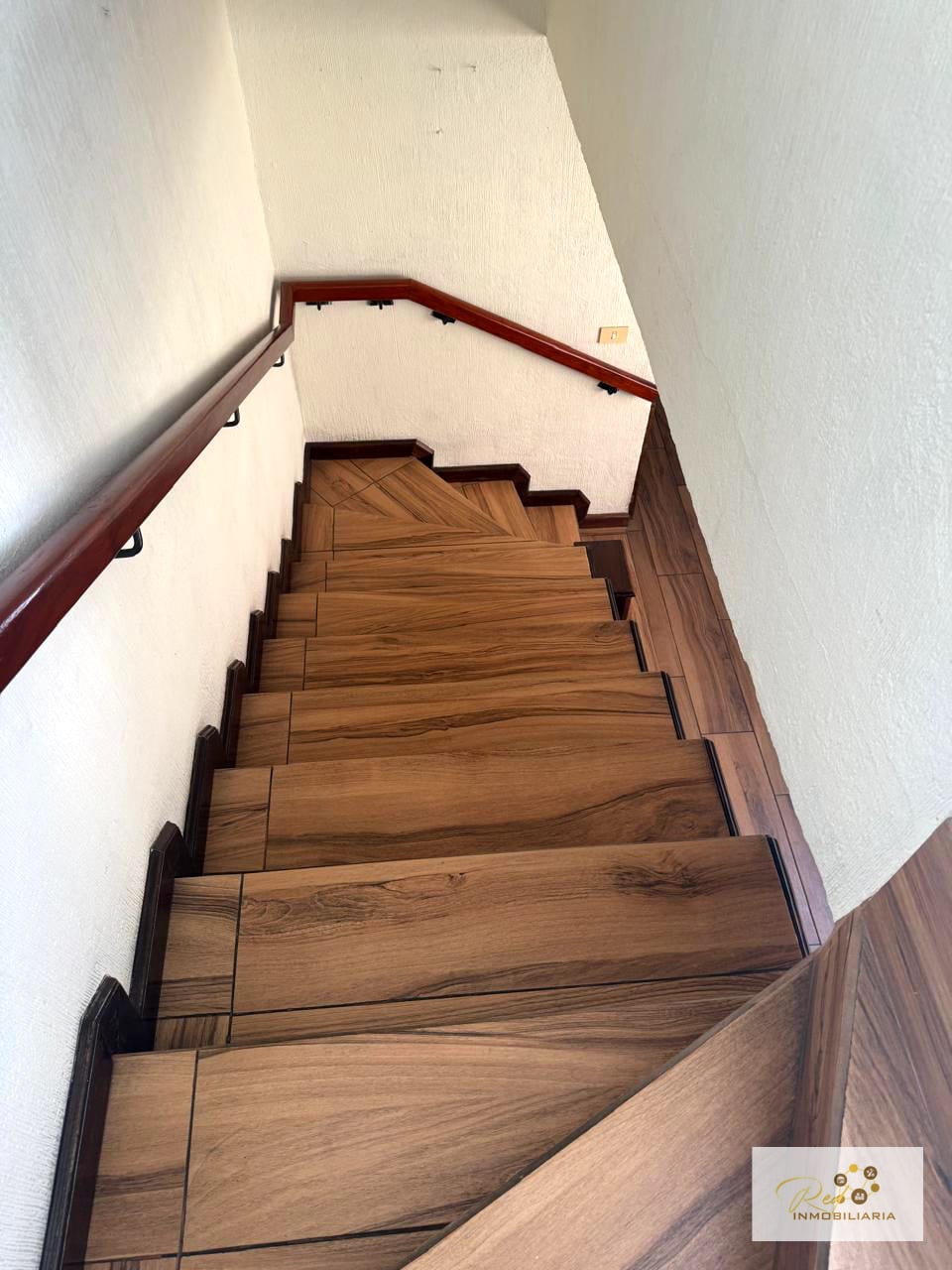 🏡 CASA EN RENTA ZONA PRADERA ZONA 10 🏡 — Casa en Alquiler en Zona 10, Guatemala, Ciudad — foto 13 de 17