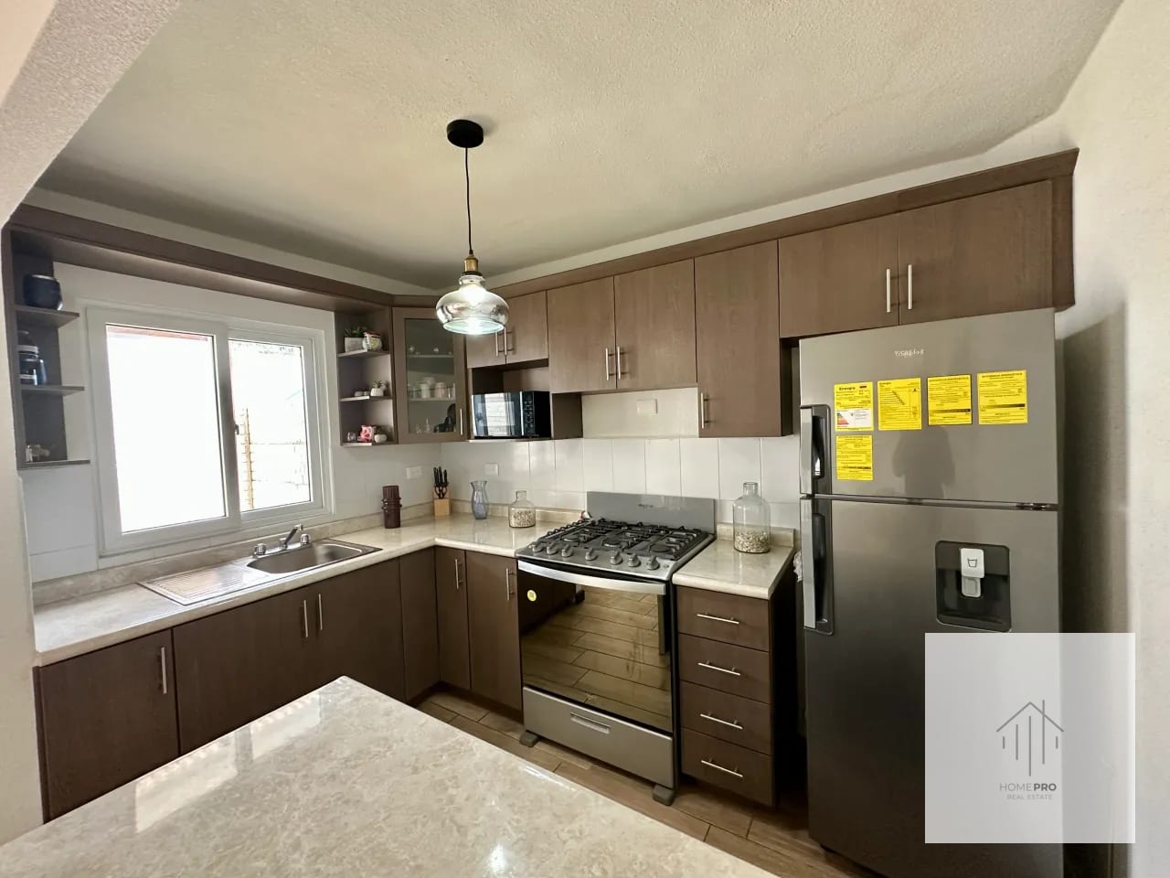 Casa Semi Amueblada en Venta en San José Pinula — Casa en Venta en Condado Florenza, San José Pinula, Guatemala, Ciudad — foto 4 de 17