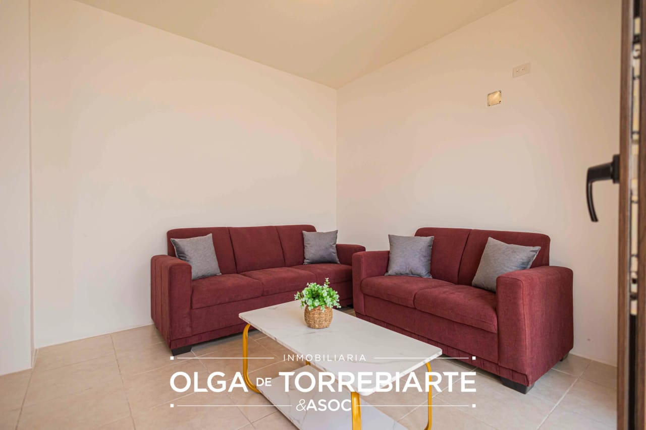 Casa en Condominio Paseo San Lorenzo — Casa en Alquiler en Ciudad Vieja, Sacatepéquez — foto 3 de 16