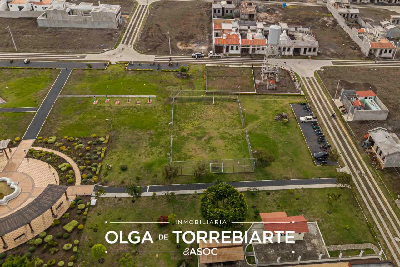 Casa en Condominio Antigua Estancia — Casa en Venta en San Miguel Dueñas, Sacatepéquez — foto 5 de 17