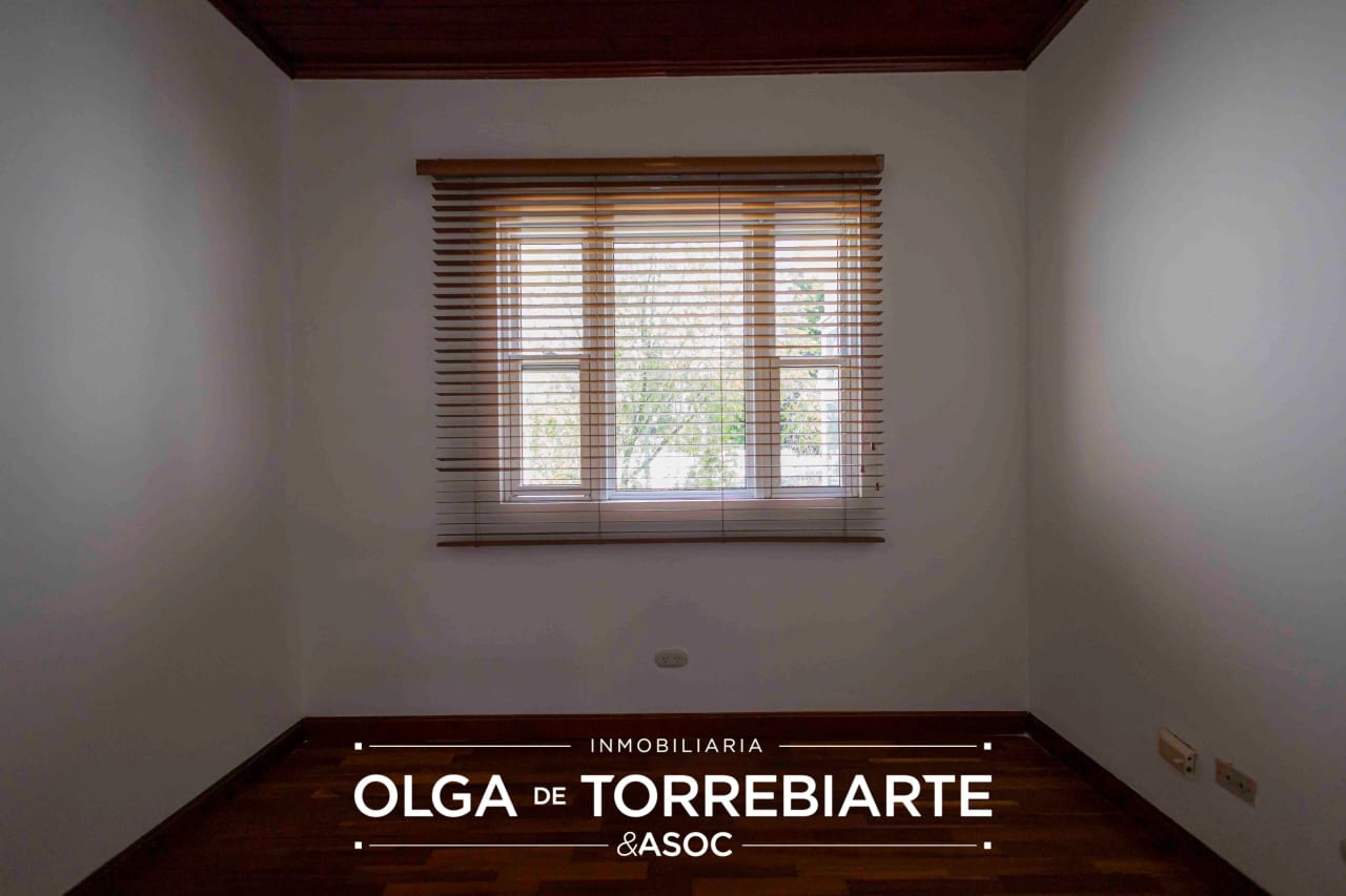 Casa en Condominio Portal del Cortijo, Zona 10 — Casa en Alquiler en Zona 10, Guatemala, Ciudad — foto 16 de 17
