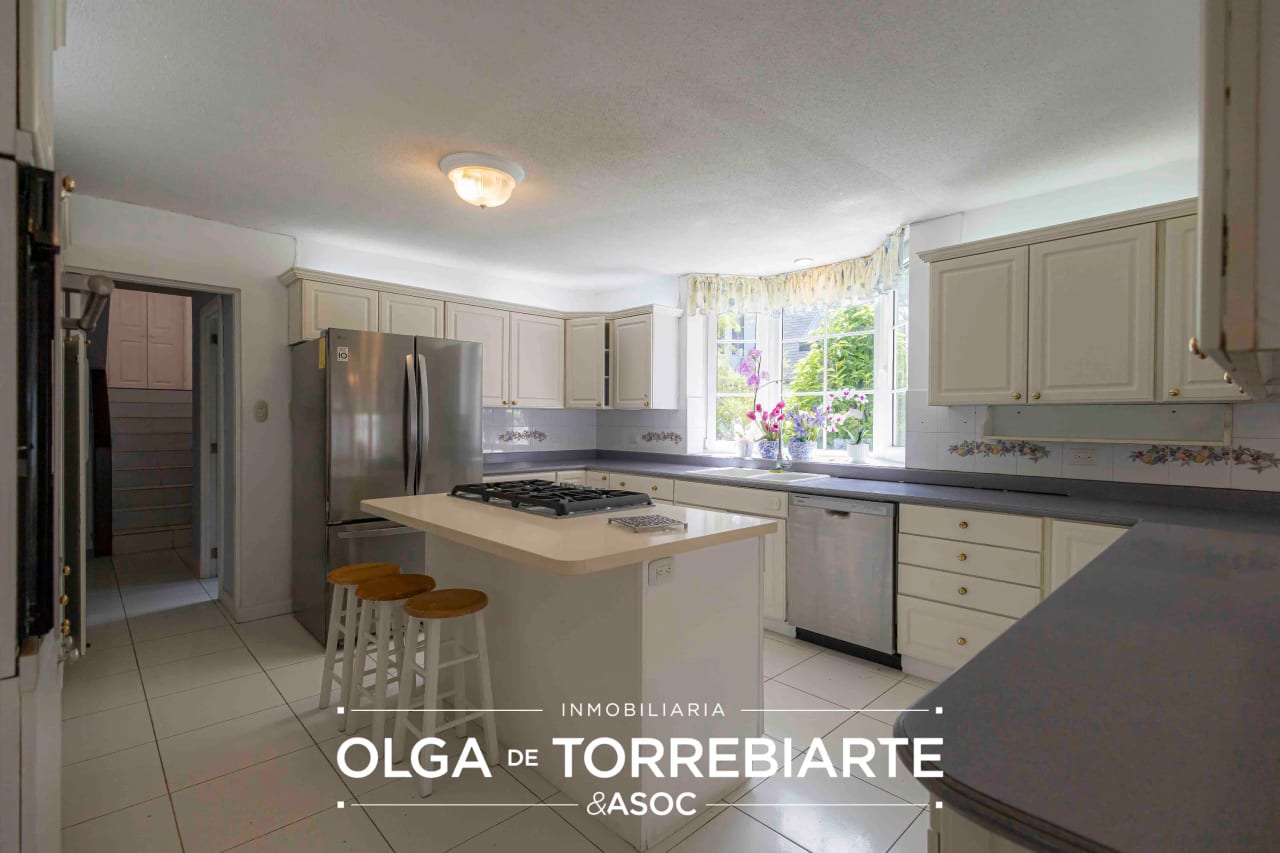 Casa Amueblada en Condominio Villa Torrente — Casa en Venta en Carretera a El Salvador, Guatemala, Ciudad — foto 5 de 17