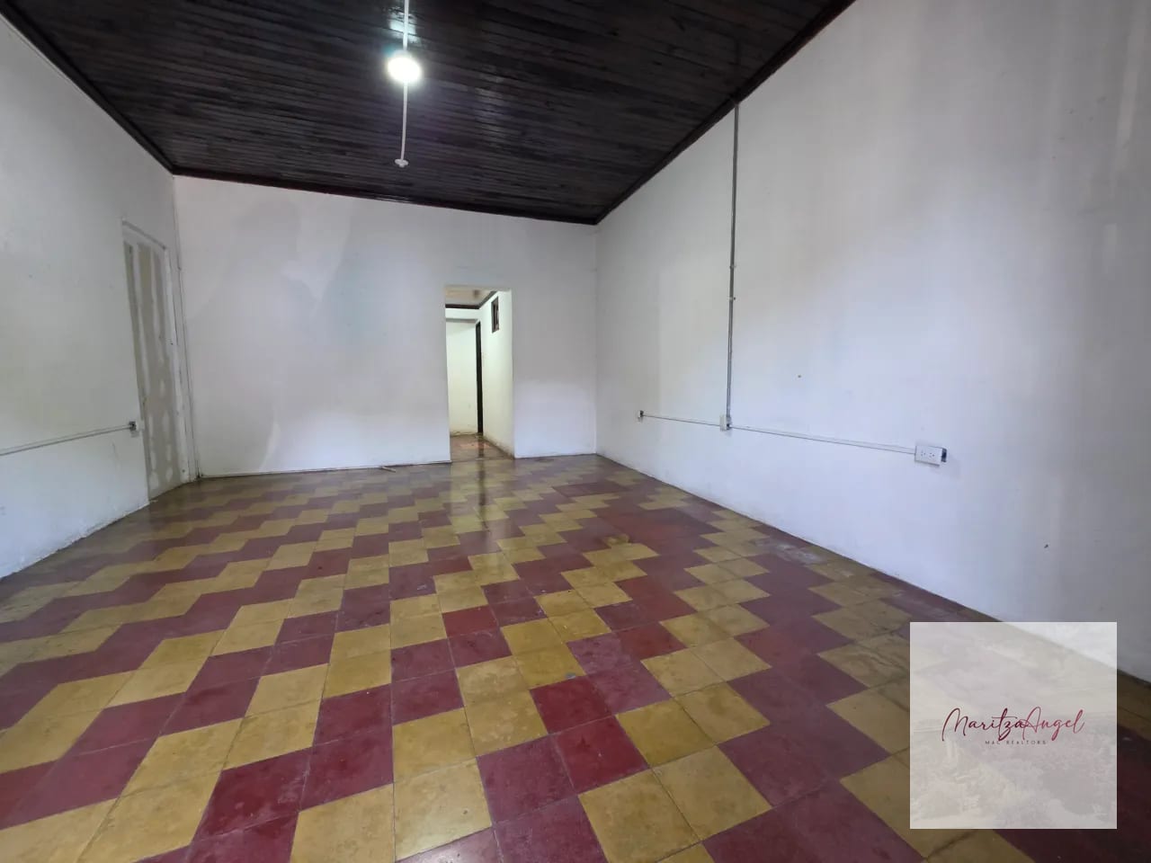 RENTA DE CASA/LOCAL EN ANTIGUA GUATEMALA — Casa en Alquiler en Antigua, Sacatepéquez — foto 8 de 10