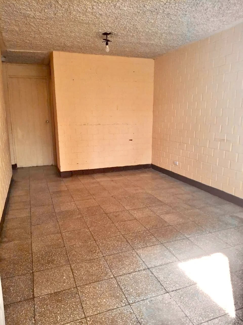 Zona 2 de Mixco • Casa en Venta • Colonia Molino de las Flores - 5
