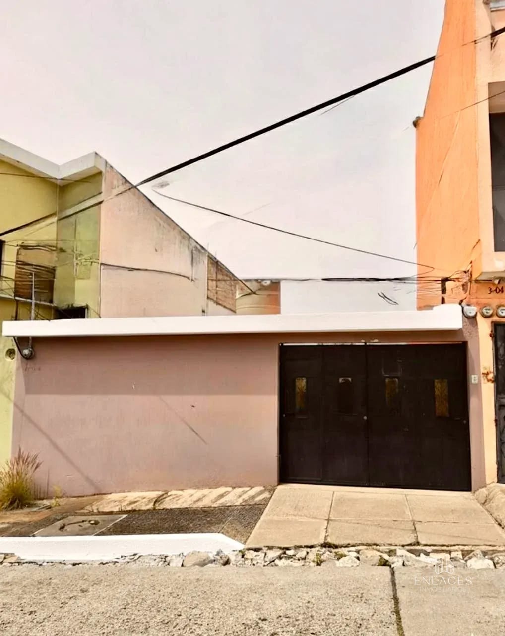 Zona 2 de Mixco • Casa en Venta • Colonia Molino de las Flores — Casa en Venta en Zona 2 Mixco, Guatemala, Ciudad — foto 1 de 11