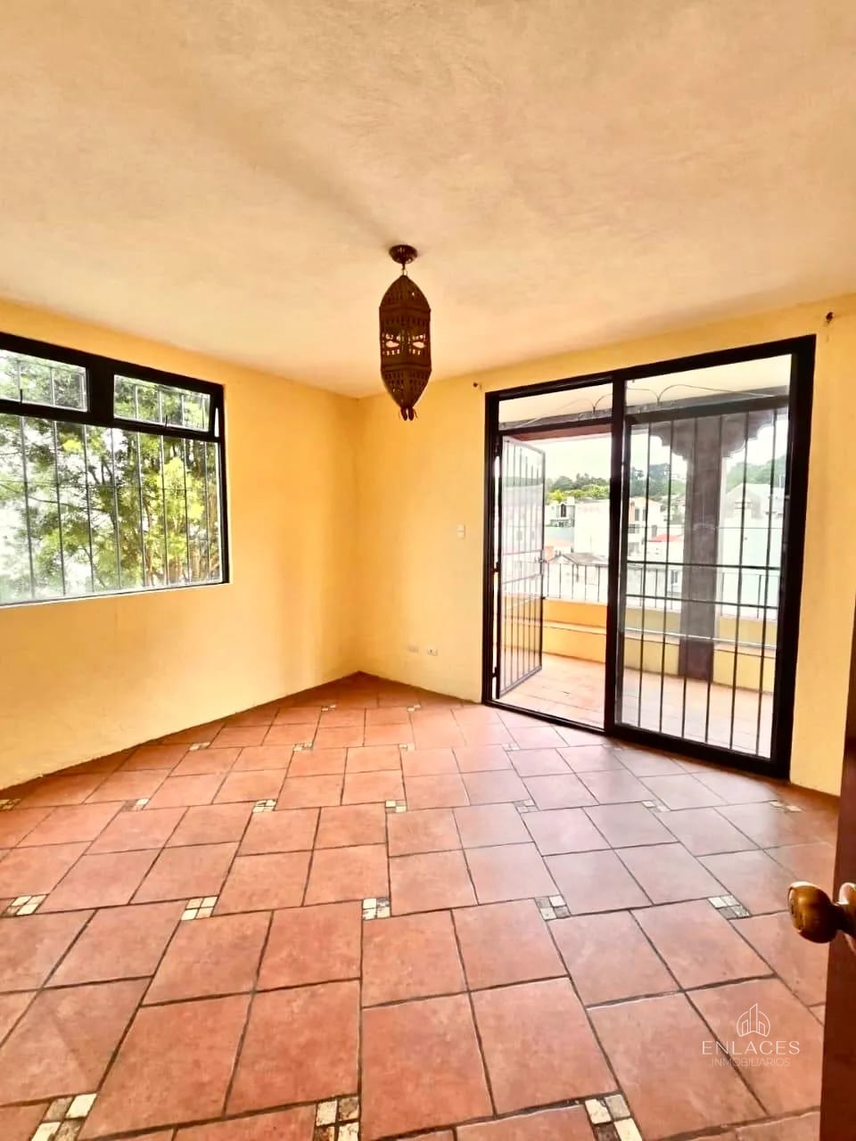 Km 16.5 CAES • Casa en Renta • Bouganvilias de Arrazola — Casa en Alquiler en Bouganbilias de Arrazola, Carretera a El Salvador, Guatemala, Ciudad — foto 12 de 15