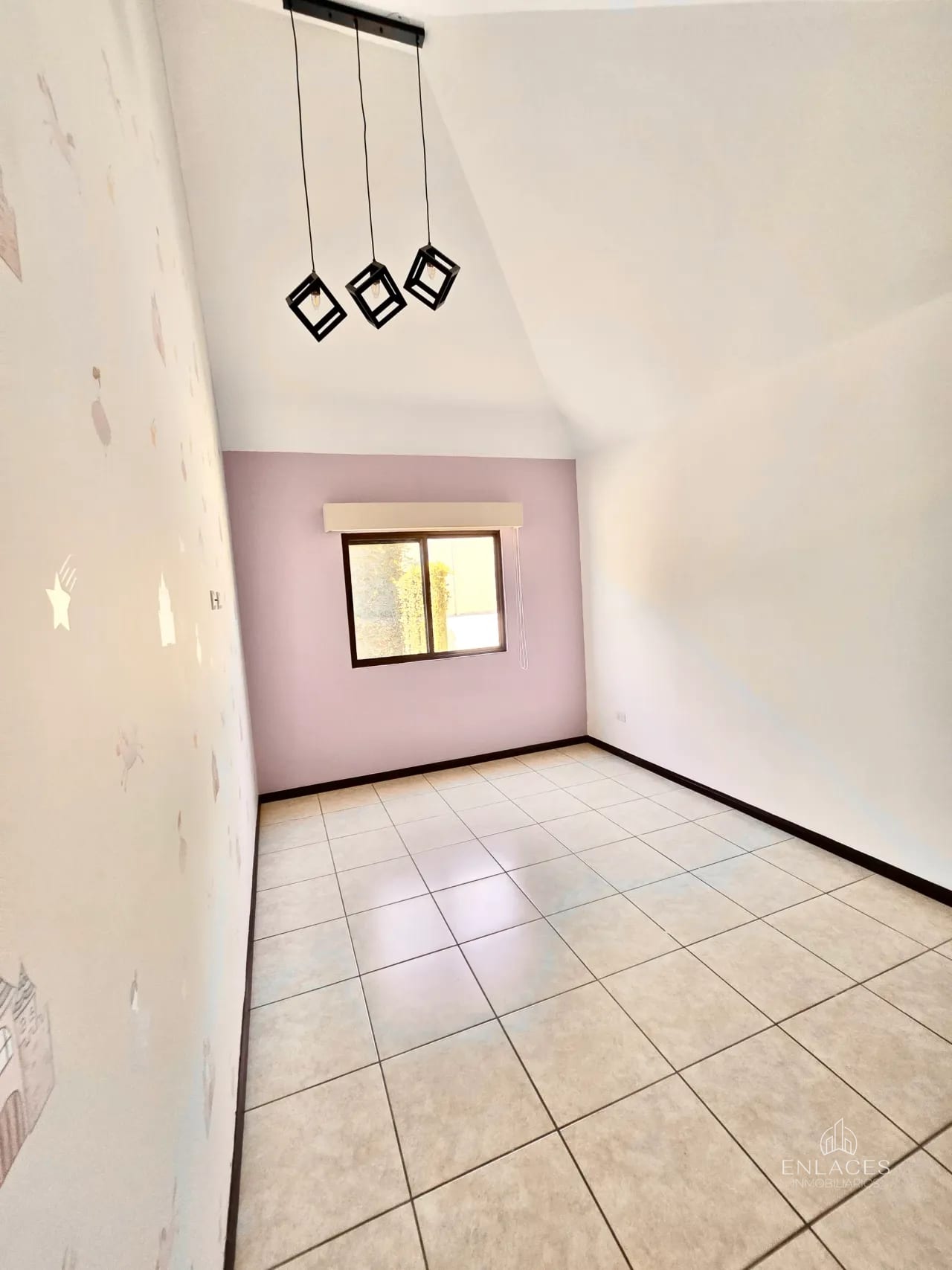 Zona 16 • Casa en Venta • Condominio Vistas de San Isidro — Casa en Venta en Zona 16, Guatemala, Ciudad — foto 4 de 15