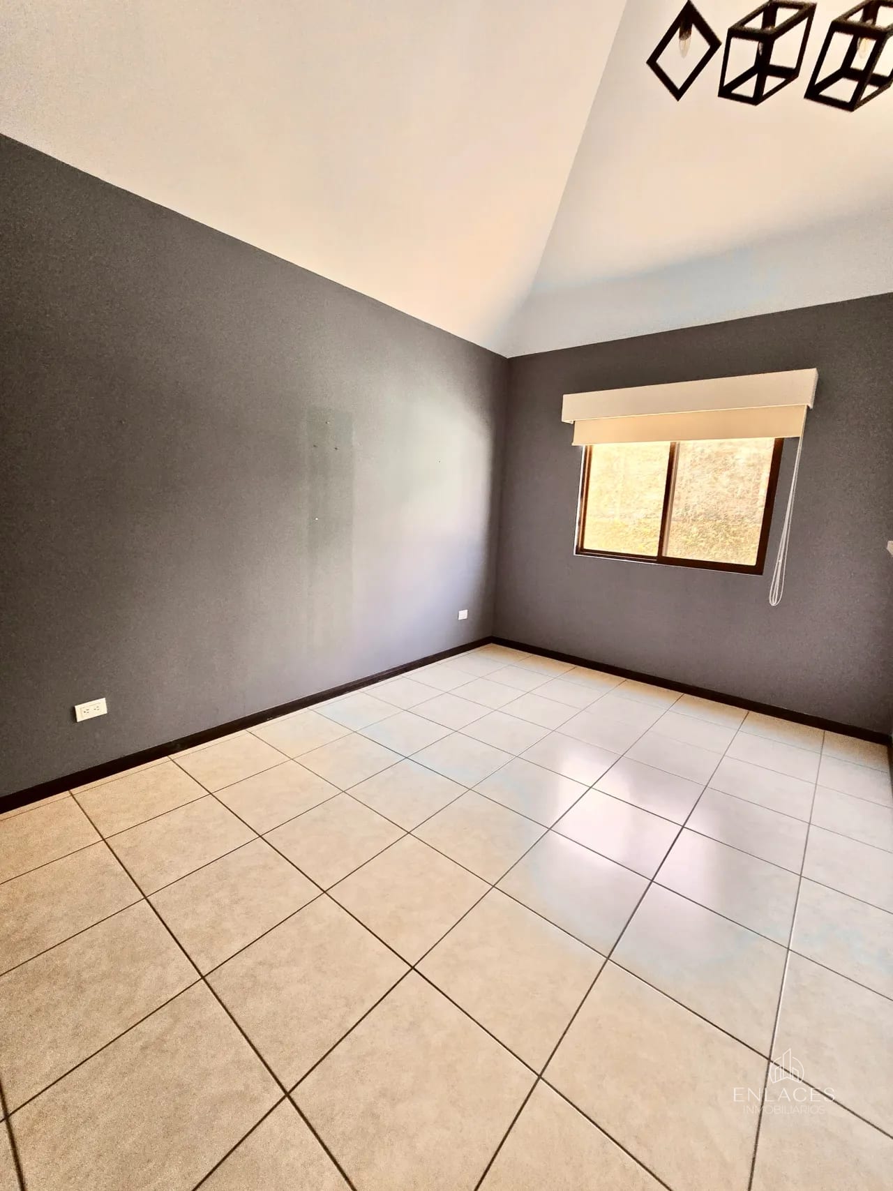 Zona 16 • Casa en Venta • Condominio Vistas de San Isidro — Casa en Venta en Zona 16, Guatemala, Ciudad — foto 12 de 15