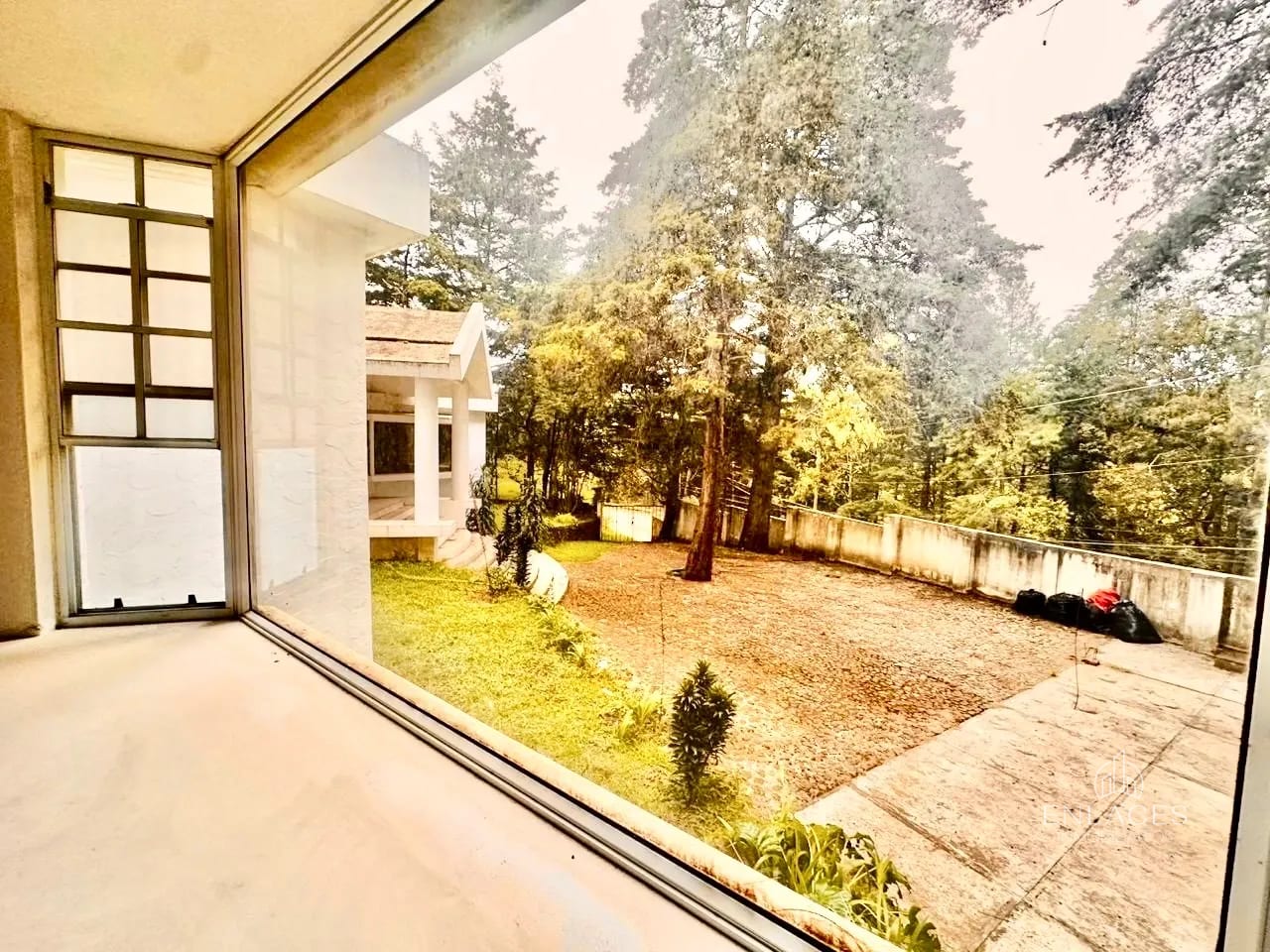 Km 16.5 CAES • Casa en Venta • Residencial Lomas de San Rafael — Casa en Venta en Lomas de San Rafael, Carretera a El Salvador, Guatemala, Ciudad — foto 4 de 16