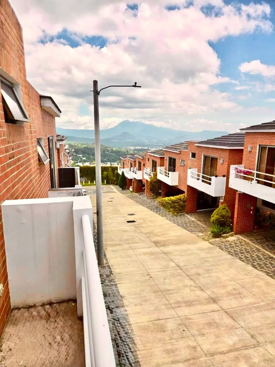 Santa Catarina Pinula • Casa en Renta/Venta • Condominio Tanta Premier — Casa en Alquiler en Santa Catarina Pinula, Carretera a El Salvador, Guatemala, Ciudad — foto 2 de 11