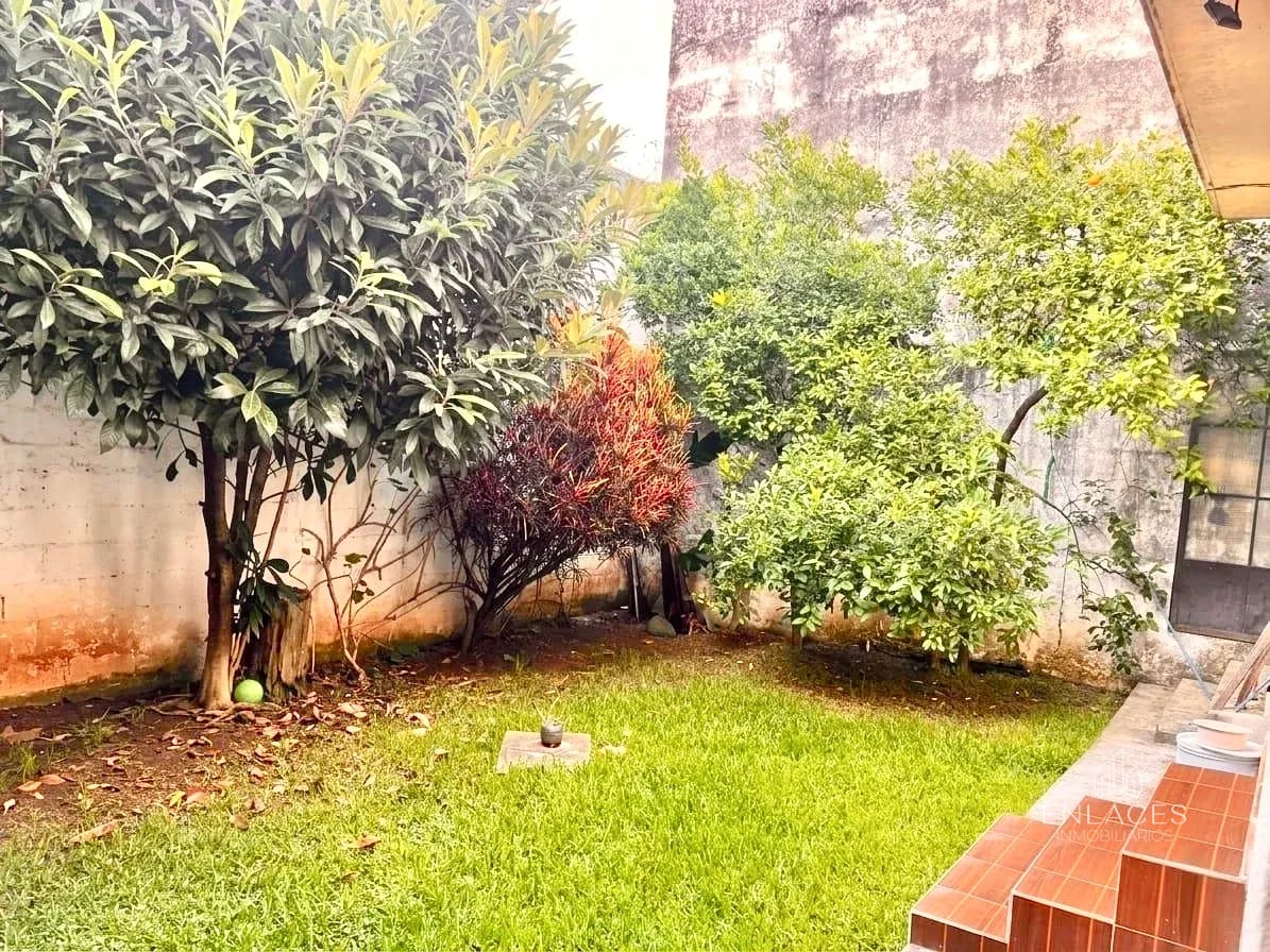 Zona 8 de Mixco • Casa en Venta • Condominio Pinares de San Cristóbal — Casa en Venta en Pinares de San Cristobal, Zona 8 Mixco, Guatemala, Ciudad — foto 2 de 6