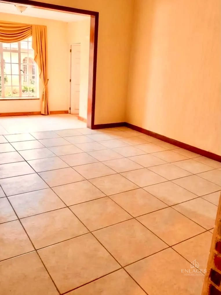 Km 16.5 CAES • Casa en Venta • Condominio Arrazola Panorama — Casa en Venta en Arrazola Panorama, Carretera a El Salvador, Guatemala, Ciudad — foto 4 de 10