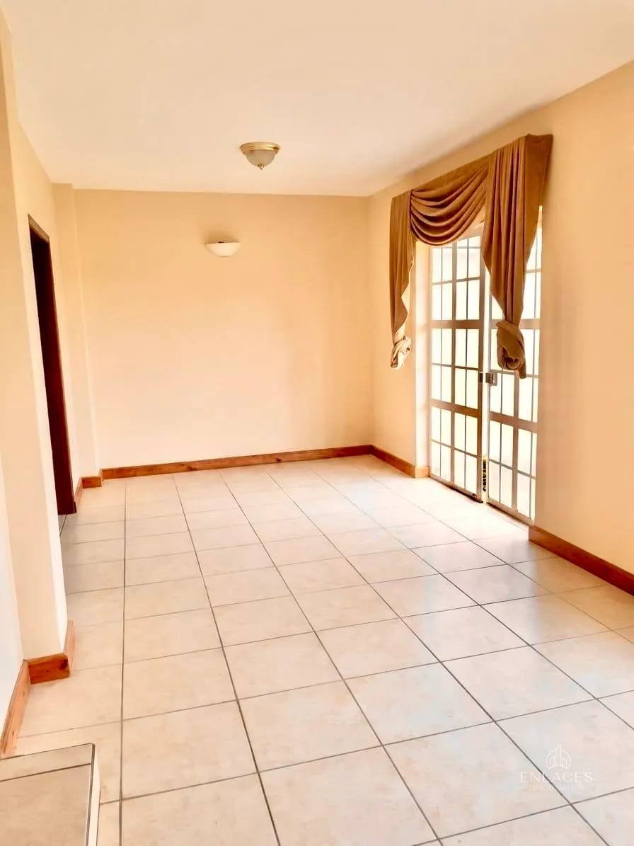 Km 16.5 CAES • Casa en Venta • Condominio Arrazola Panorama — Casa en Venta en Arrazola Panorama, Carretera a El Salvador, Guatemala, Ciudad — foto 3 de 10